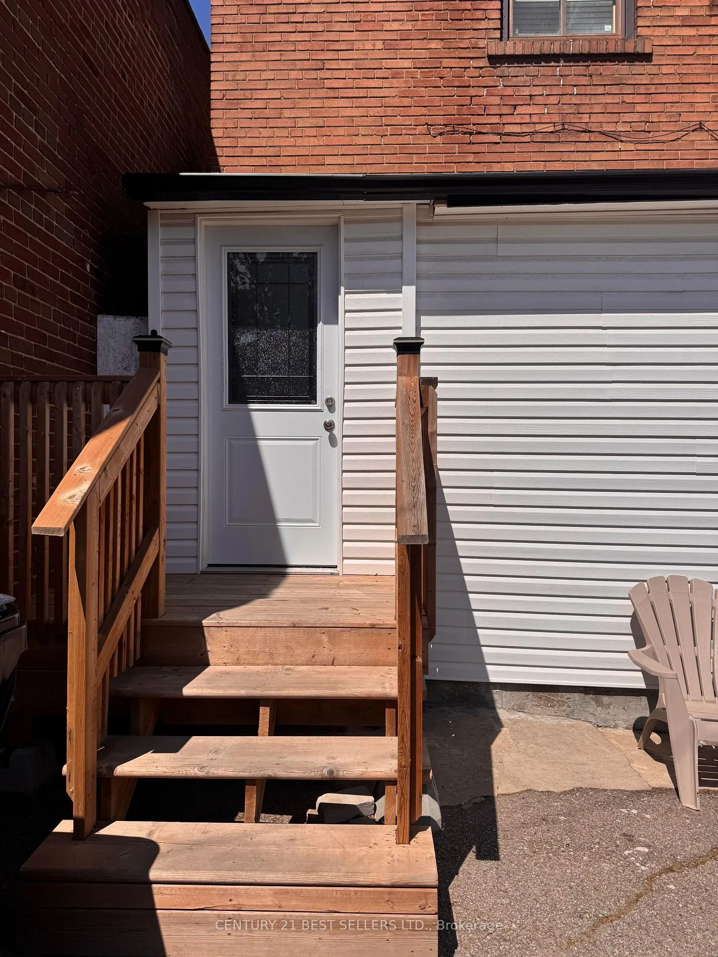 Photo 14 of Unit Upper, 216 Vaughan Road, Toronto, Humewood-Cedarvale — HOMEH