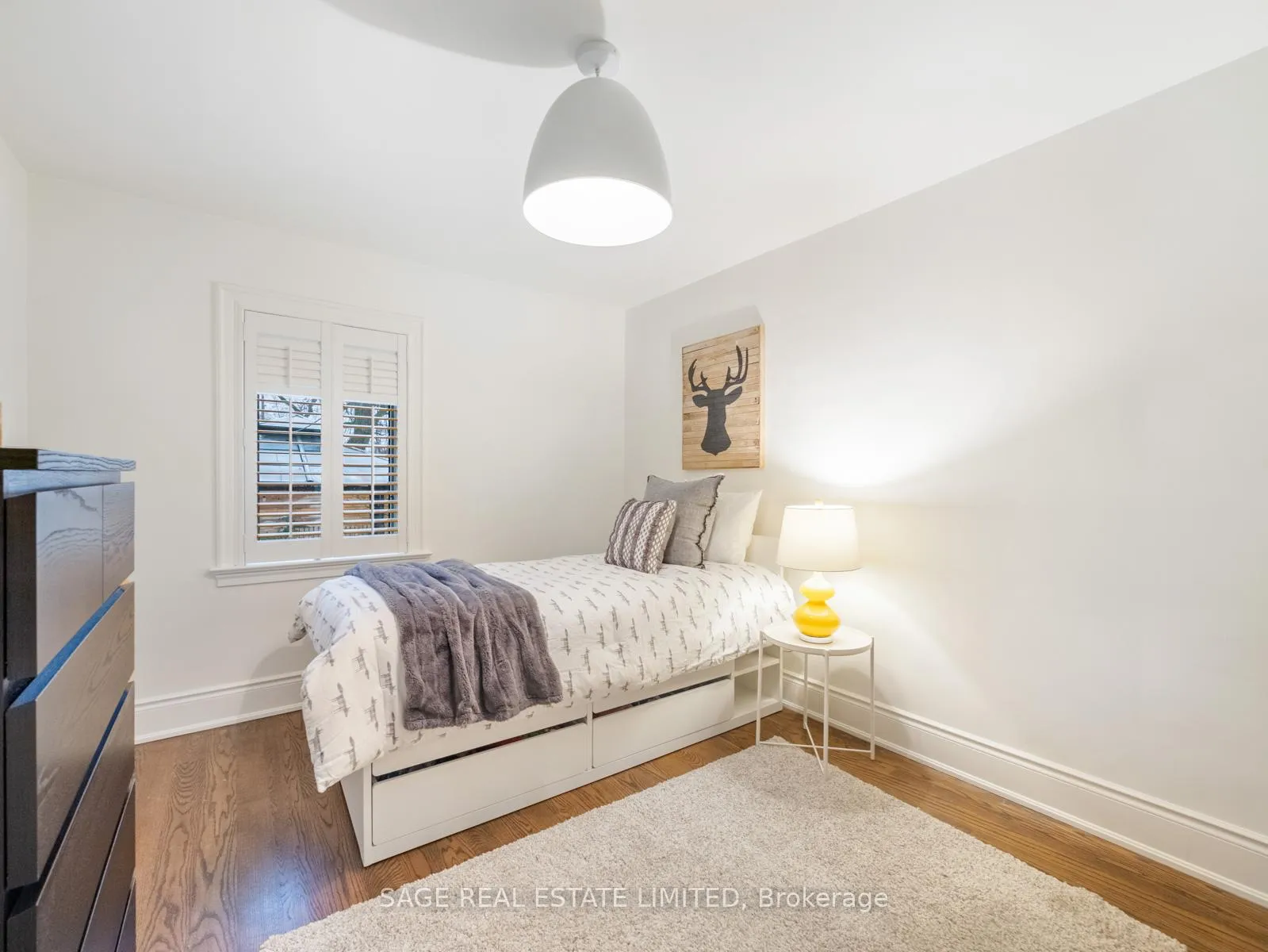 Photo 12 of 43 Lankin Boulevard, Toronto, East York — HOMEH