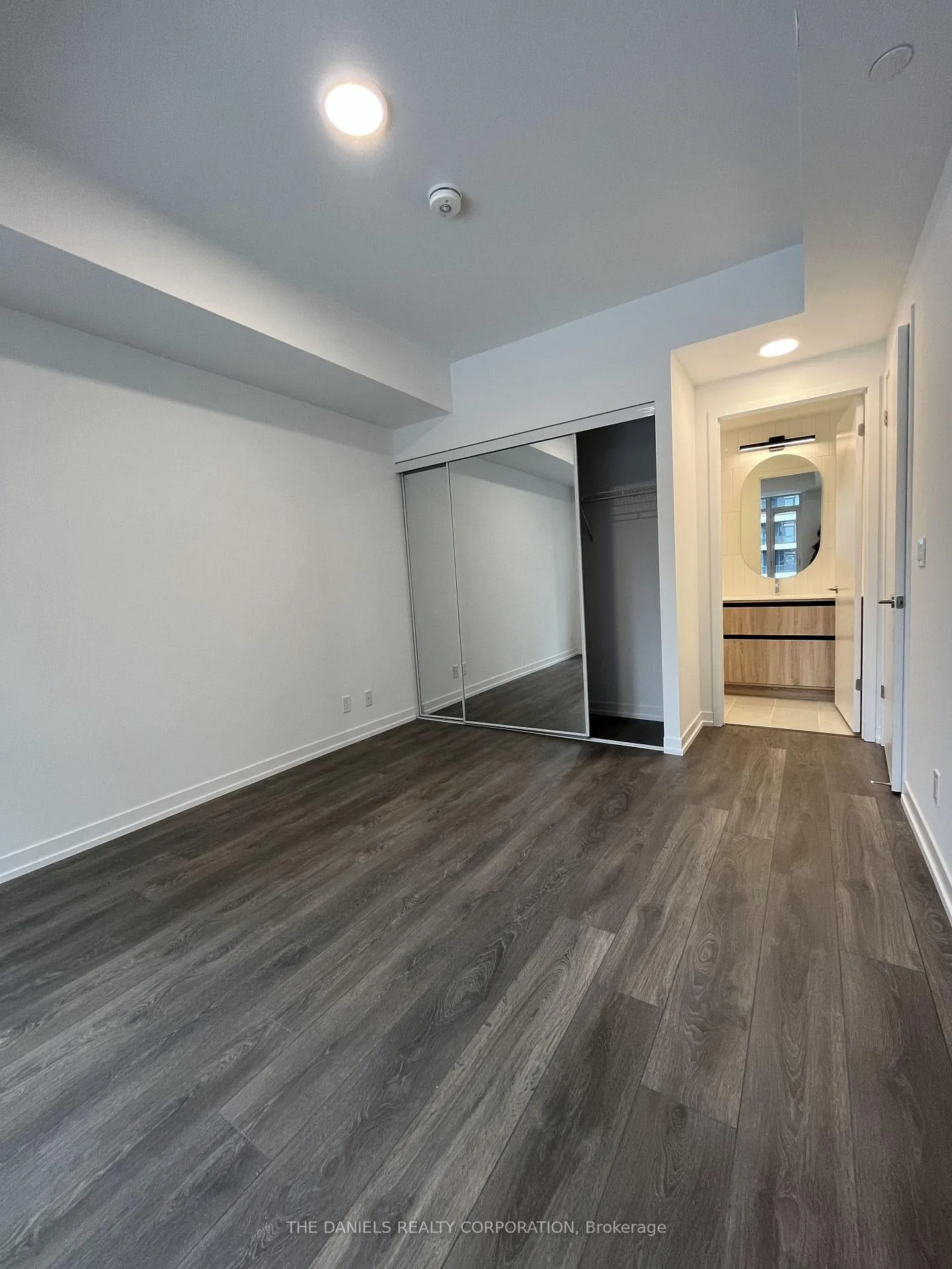 Photo 7 of Unit 430, 8 Beverley Glen Boulevard, Vaughan, Beverley Glen — HOMEH