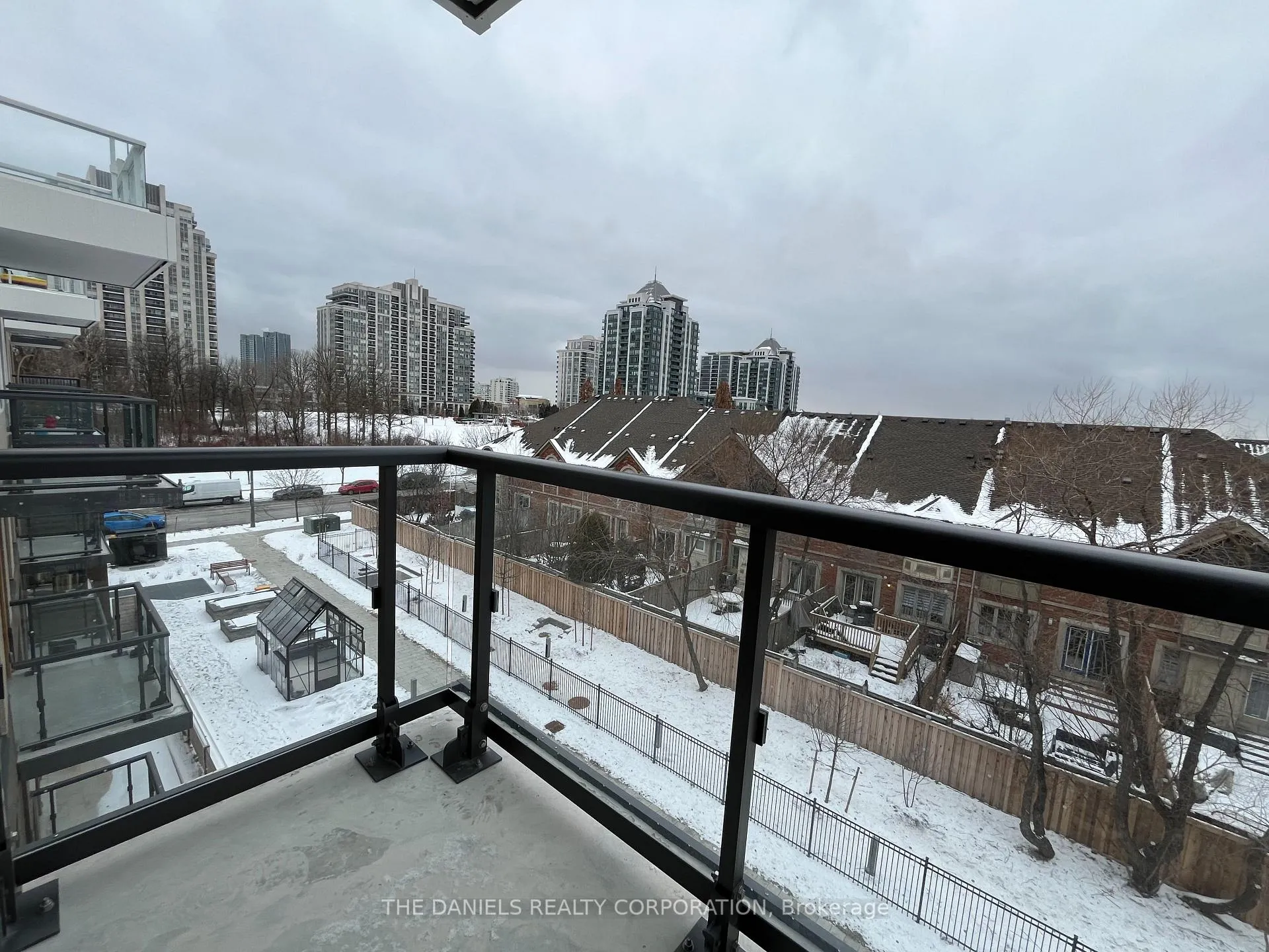 Photo 21 of Unit 430, 8 Beverley Glen Boulevard, Vaughan, Beverley Glen — HOMEH