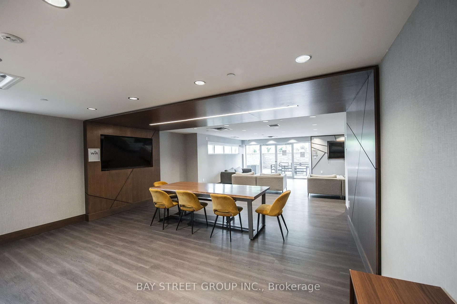 Photo 29 of 16 Markle Crescent, Hamilton, Ancaster — HOMEH