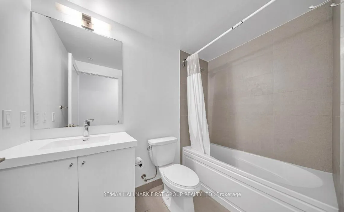 Photo 3 of Unit 1720, 2550 Simcoe Street North, Oshawa, Windfields — HOMEH