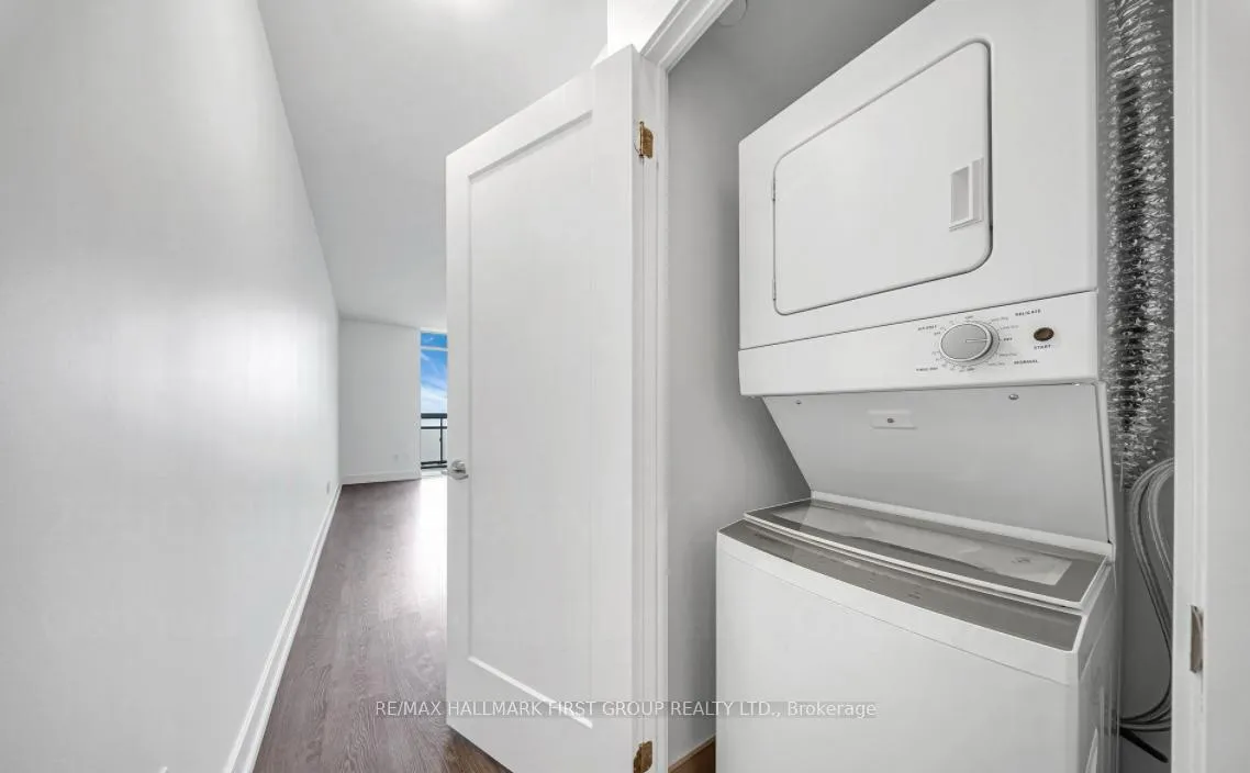 Photo 7 of Unit 1720, 2550 Simcoe Street North, Oshawa, Windfields — HOMEH