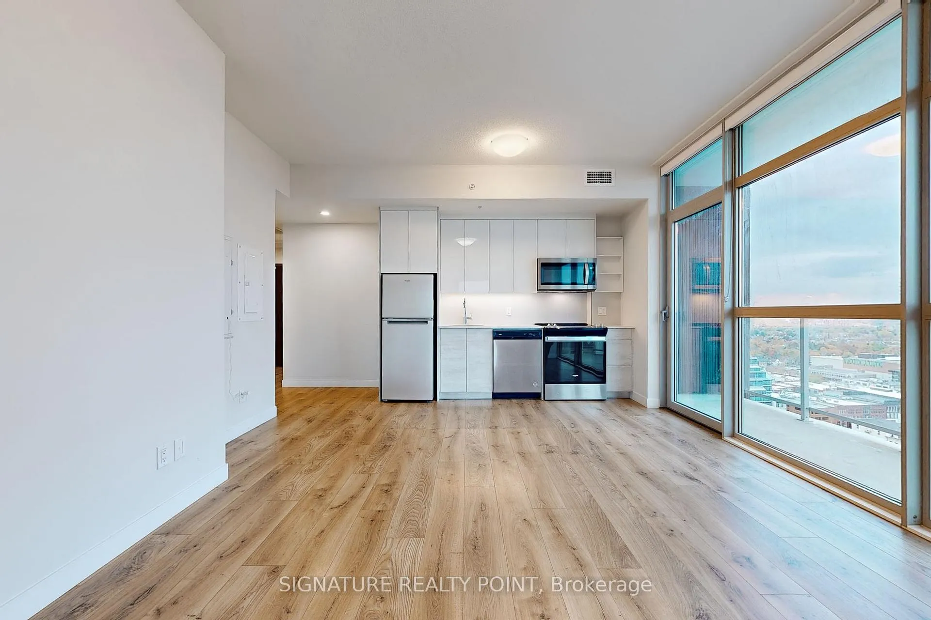 Photo 11 of Unit 1907, 60 Frederick Street N, Kitchener, Downtown Kitchener/East Ward — HOMEH