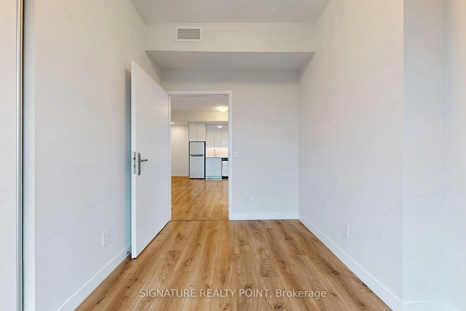 Photo 19 of Unit 1907, 60 Frederick Street N, Kitchener, Downtown Kitchener/East Ward — HOMEH