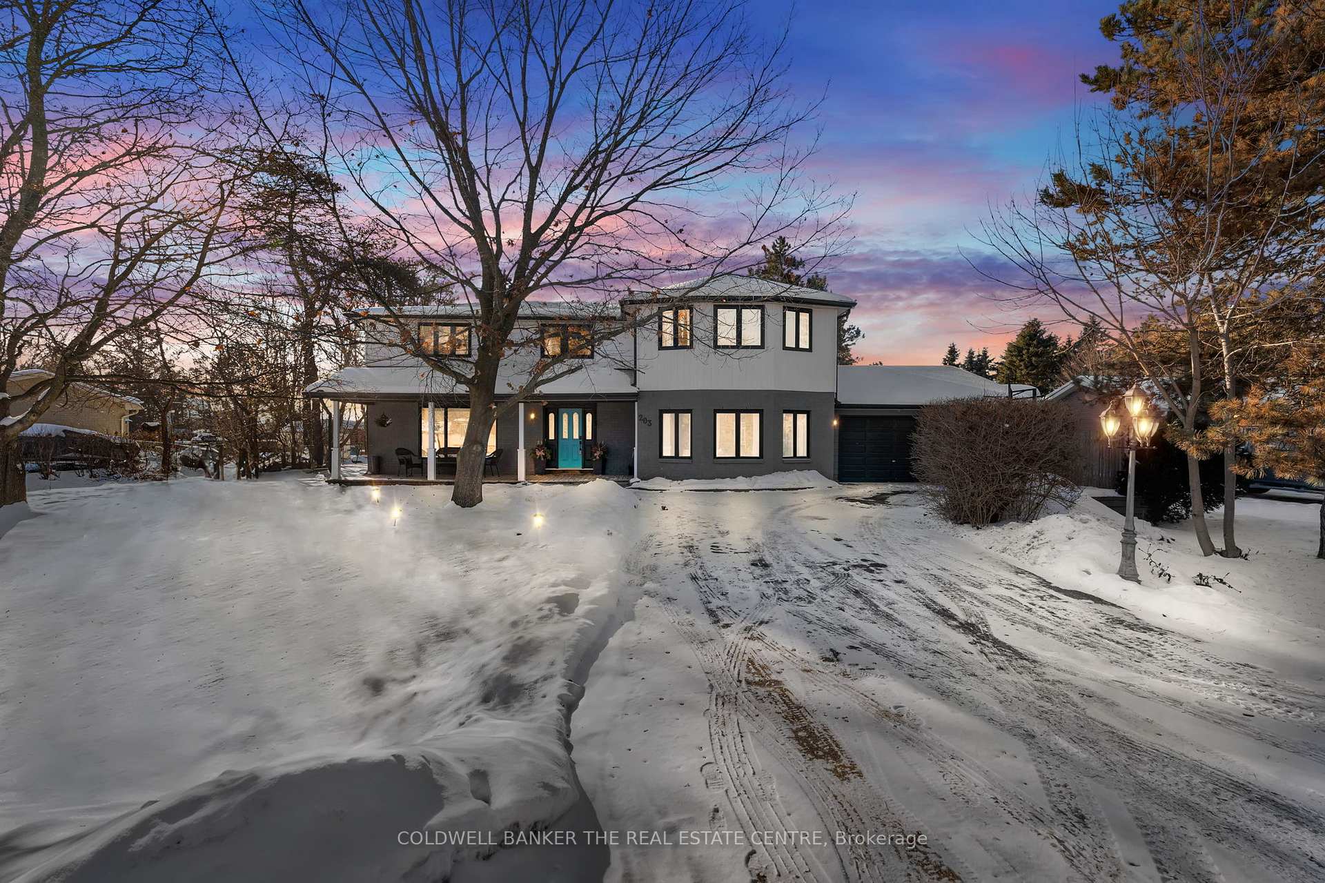 Photo 2 of 203 Camilla Crescent, Essa, Thornton — HOMEH