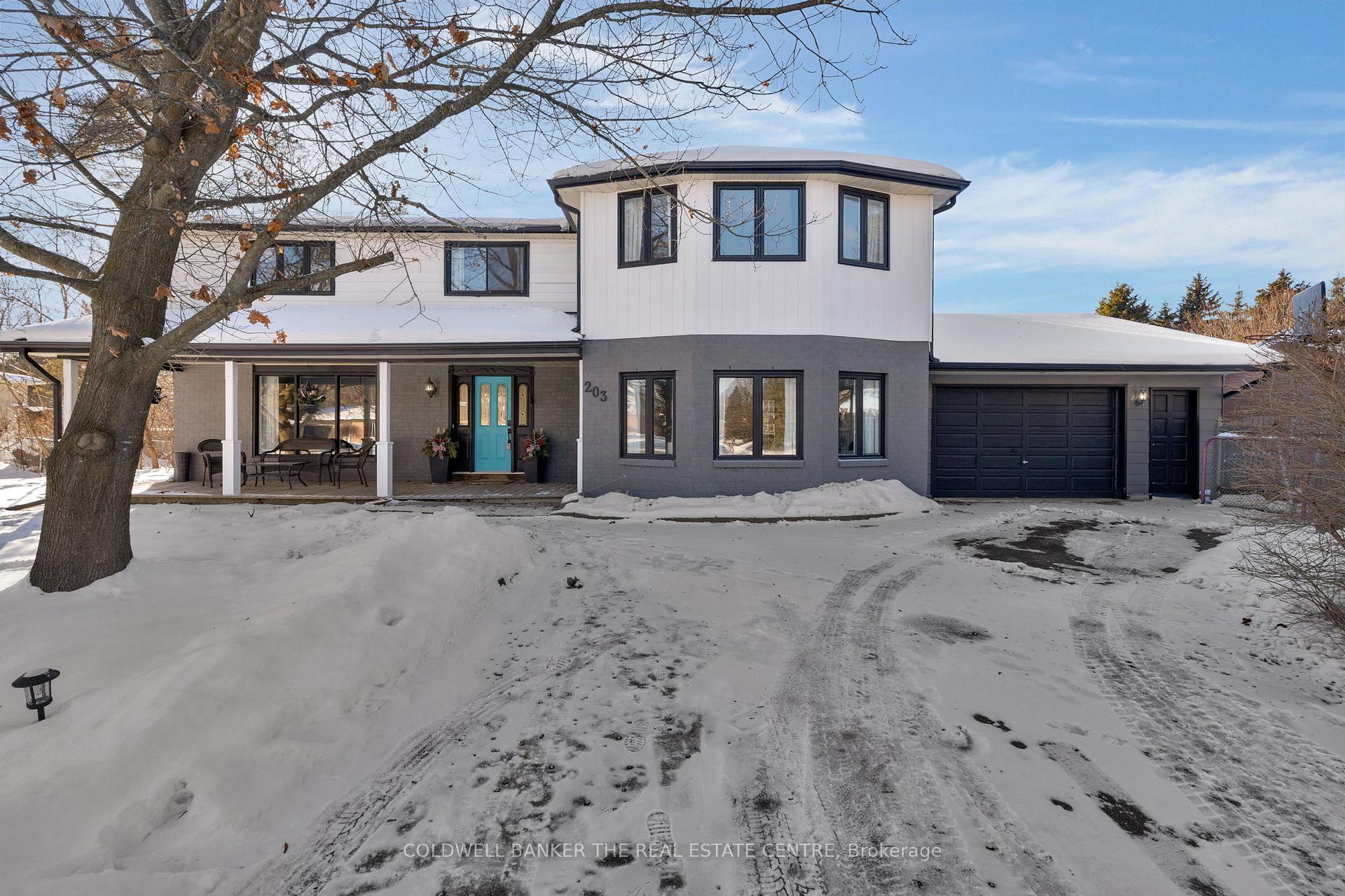 Photo 3 of 203 Camilla Crescent, Essa, Thornton — HOMEH