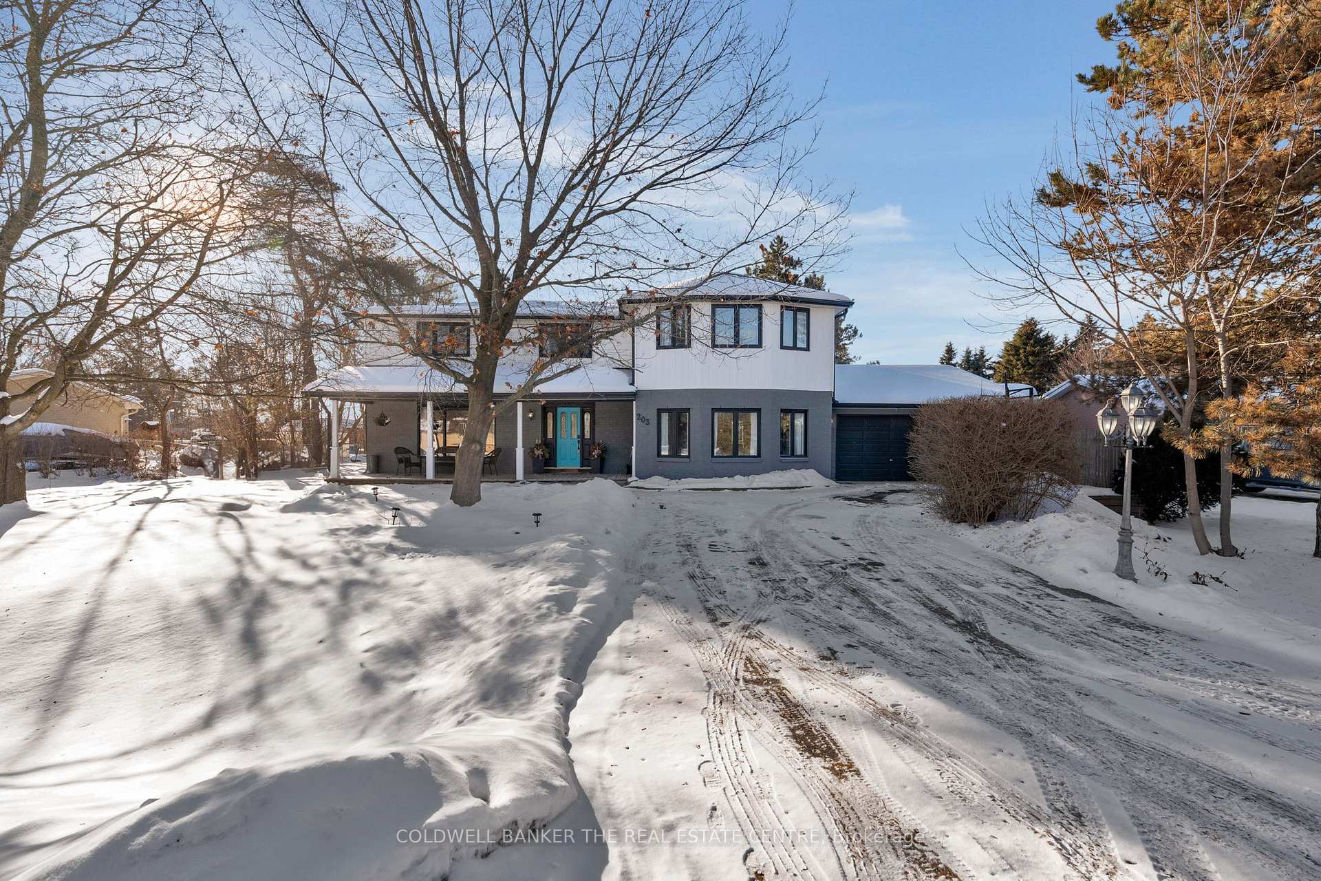 Photo 4 of 203 Camilla Crescent, Essa, Thornton — HOMEH