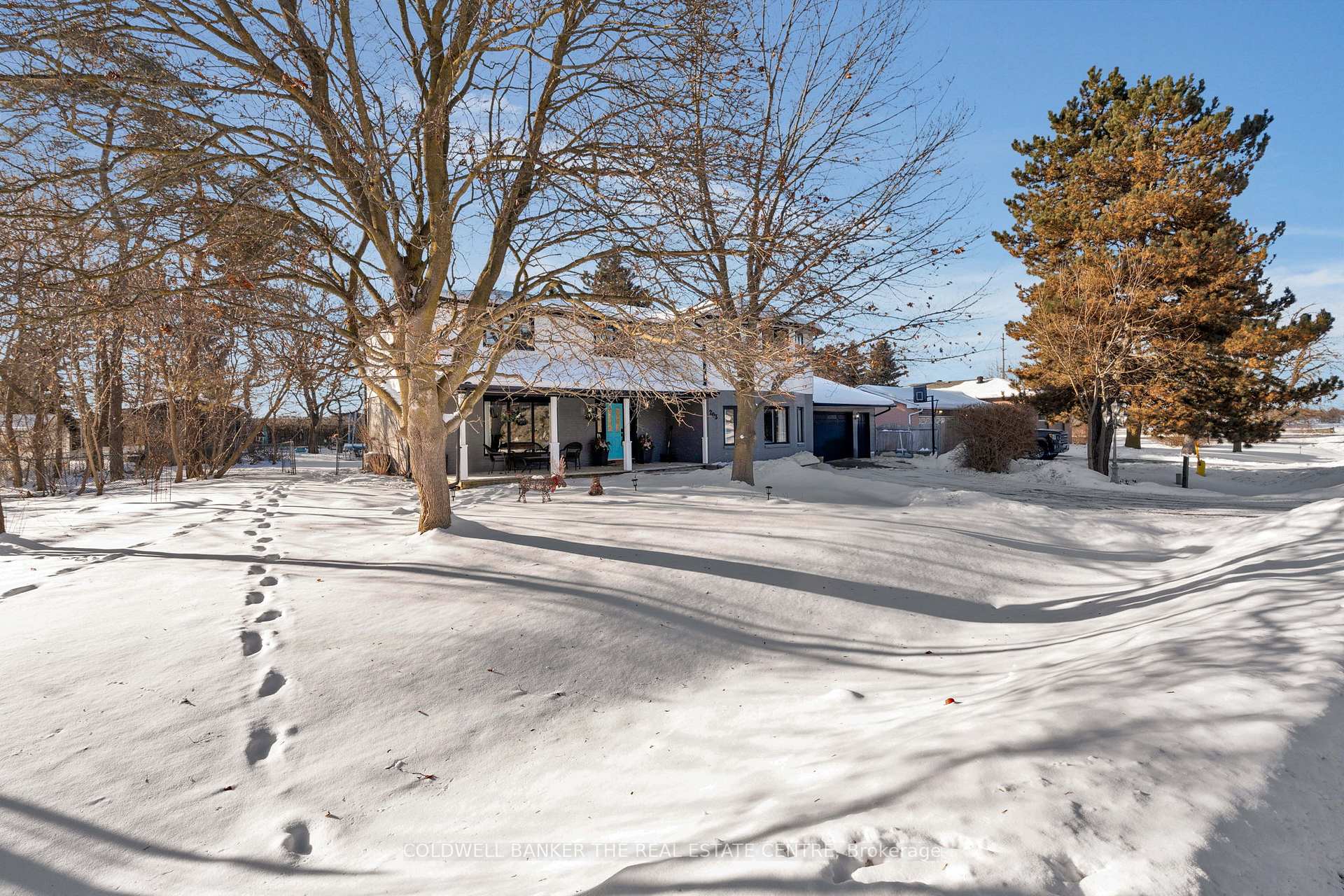 Photo 5 of 203 Camilla Crescent, Essa, Thornton — HOMEH
