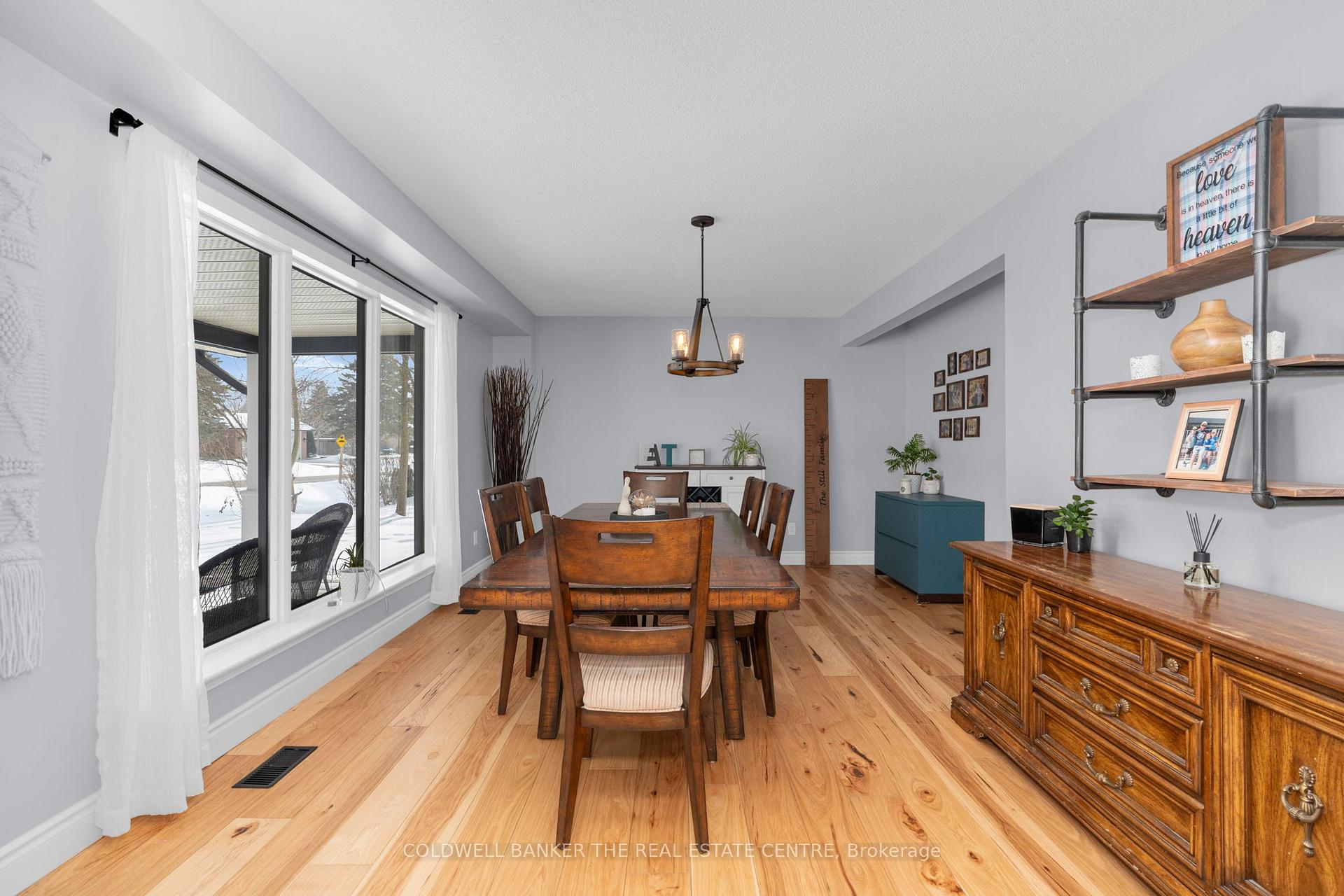 Photo 8 of 203 Camilla Crescent, Essa, Thornton — HOMEH
