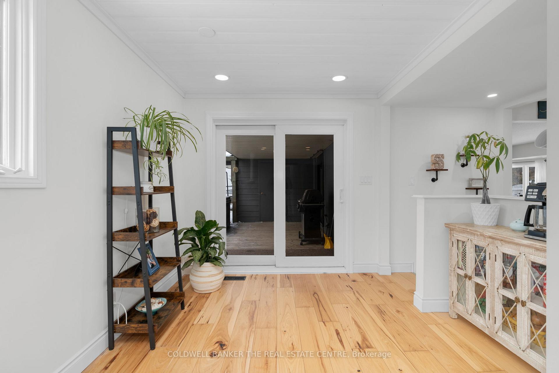 Photo 13 of 203 Camilla Crescent, Essa, Thornton — HOMEH