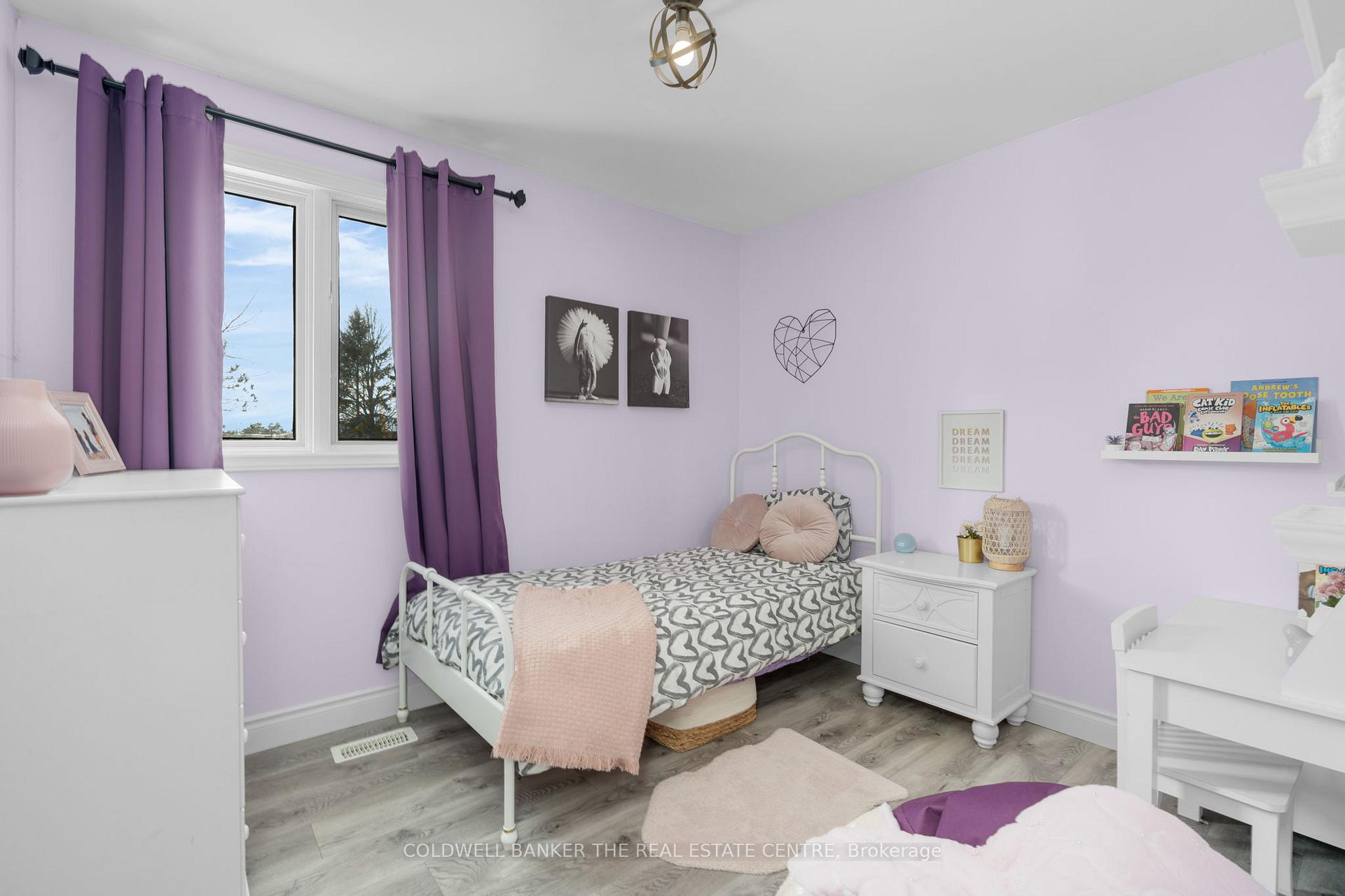 Photo 19 of 203 Camilla Crescent, Essa, Thornton — HOMEH