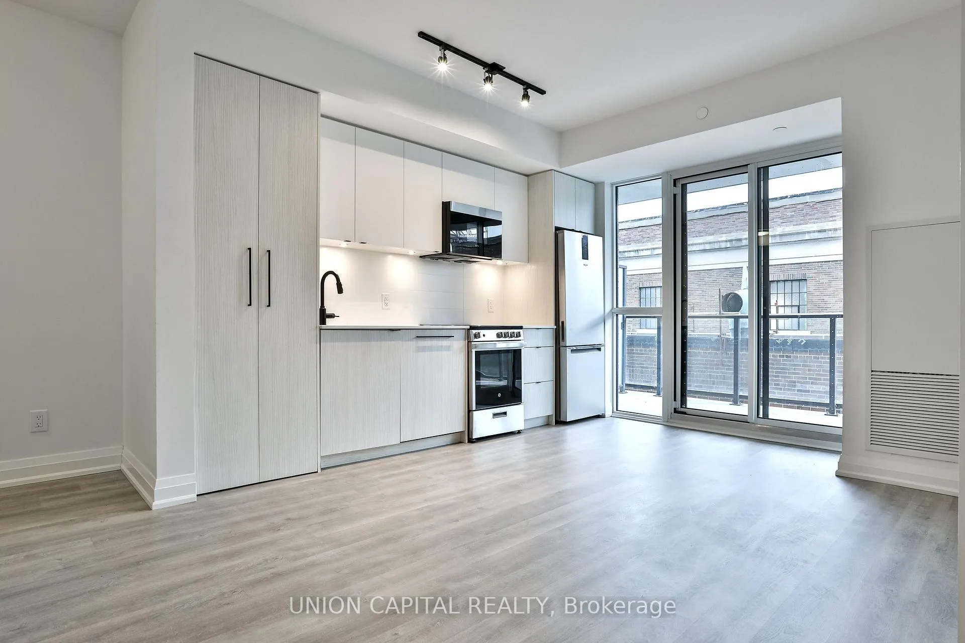 Front of Unit 319, 2369 Danforth Avenue