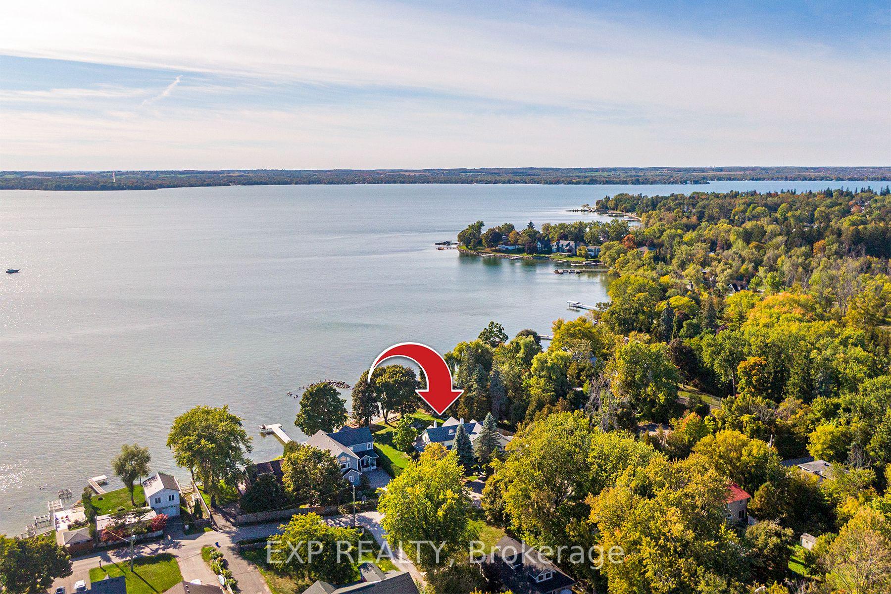 Photo 1 of 376 Lake Drive N, Georgina, Historic Lakeshore Communities — HOMEH