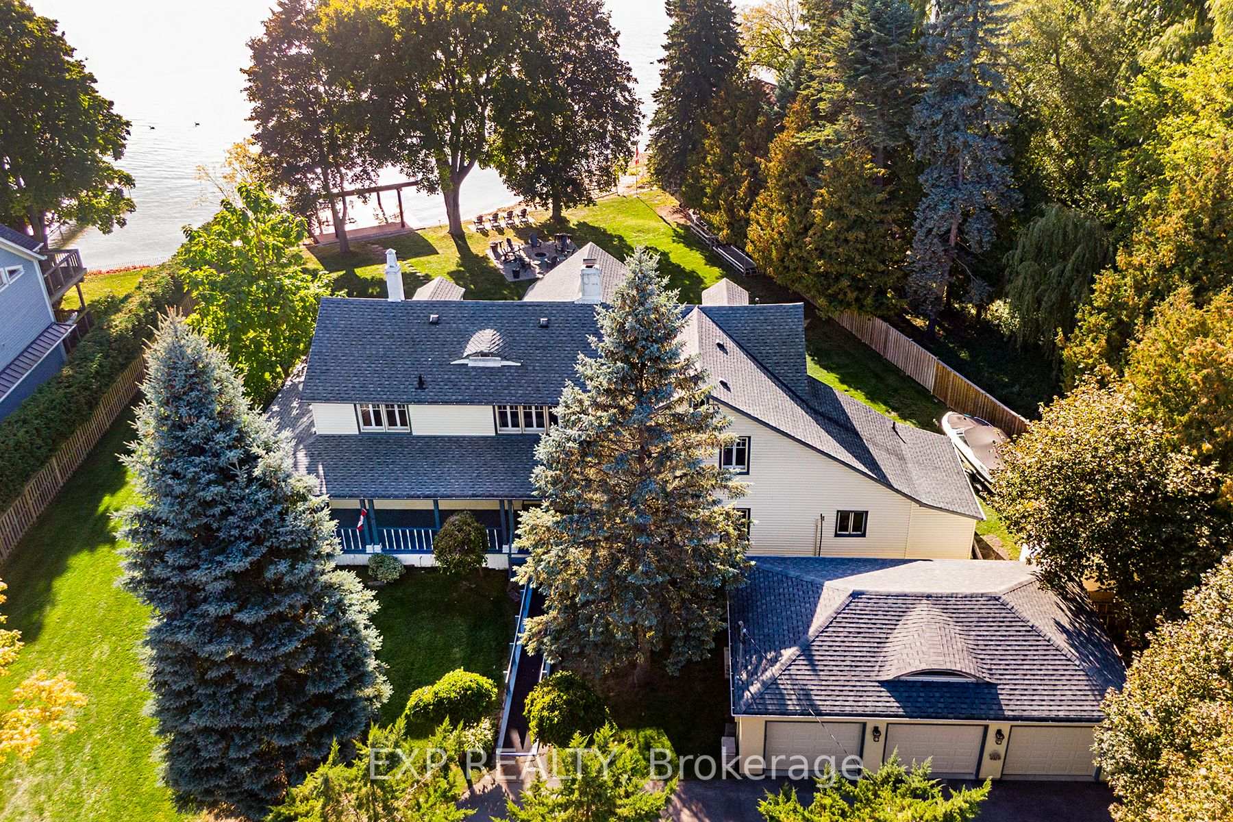 Photo 6 of 376 Lake Drive N, Georgina, Historic Lakeshore Communities — HOMEH