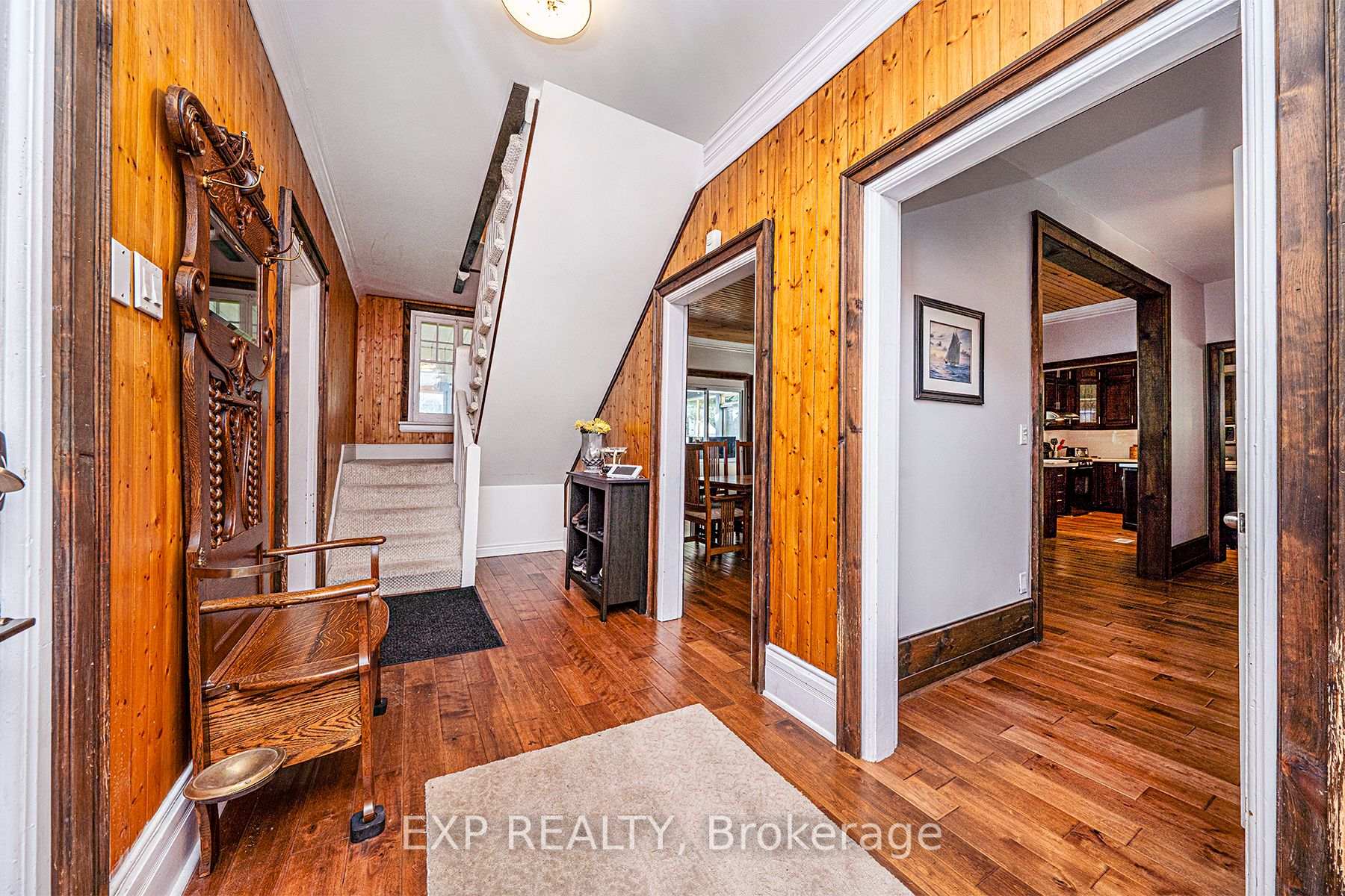 Photo 14 of 376 Lake Drive N, Georgina, Historic Lakeshore Communities — HOMEH