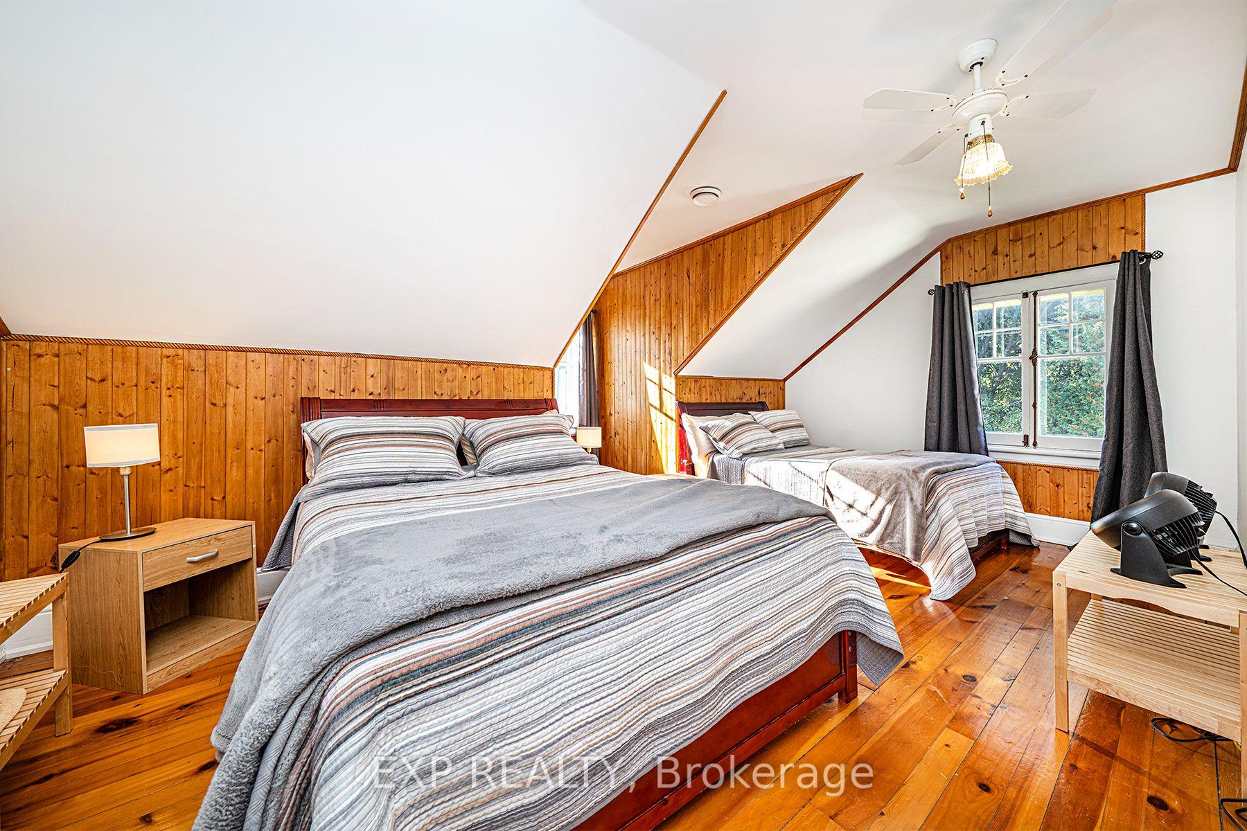 Photo 34 of 376 Lake Drive N, Georgina, Historic Lakeshore Communities — HOMEH