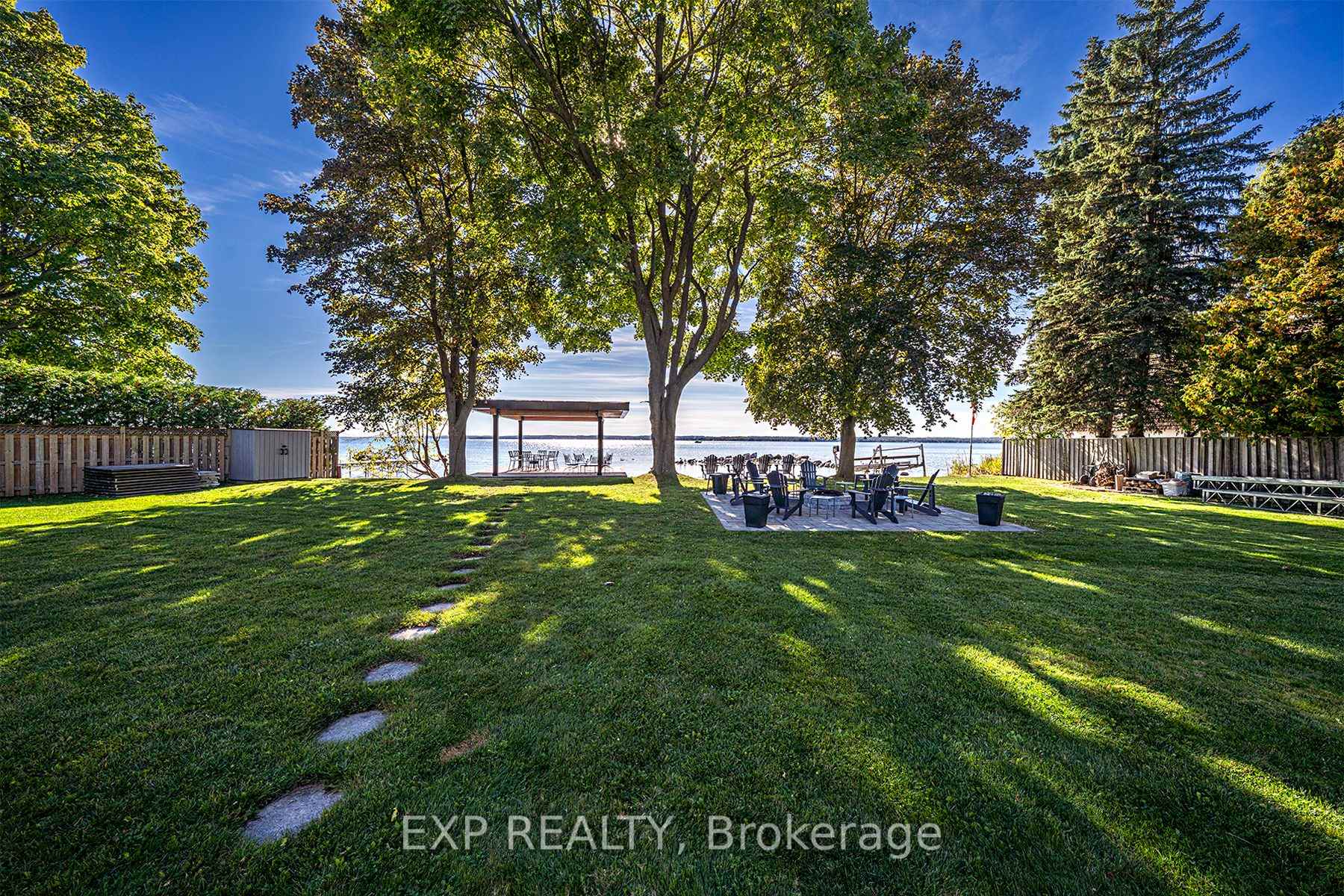 Photo 45 of 376 Lake Drive N, Georgina, Historic Lakeshore Communities — HOMEH