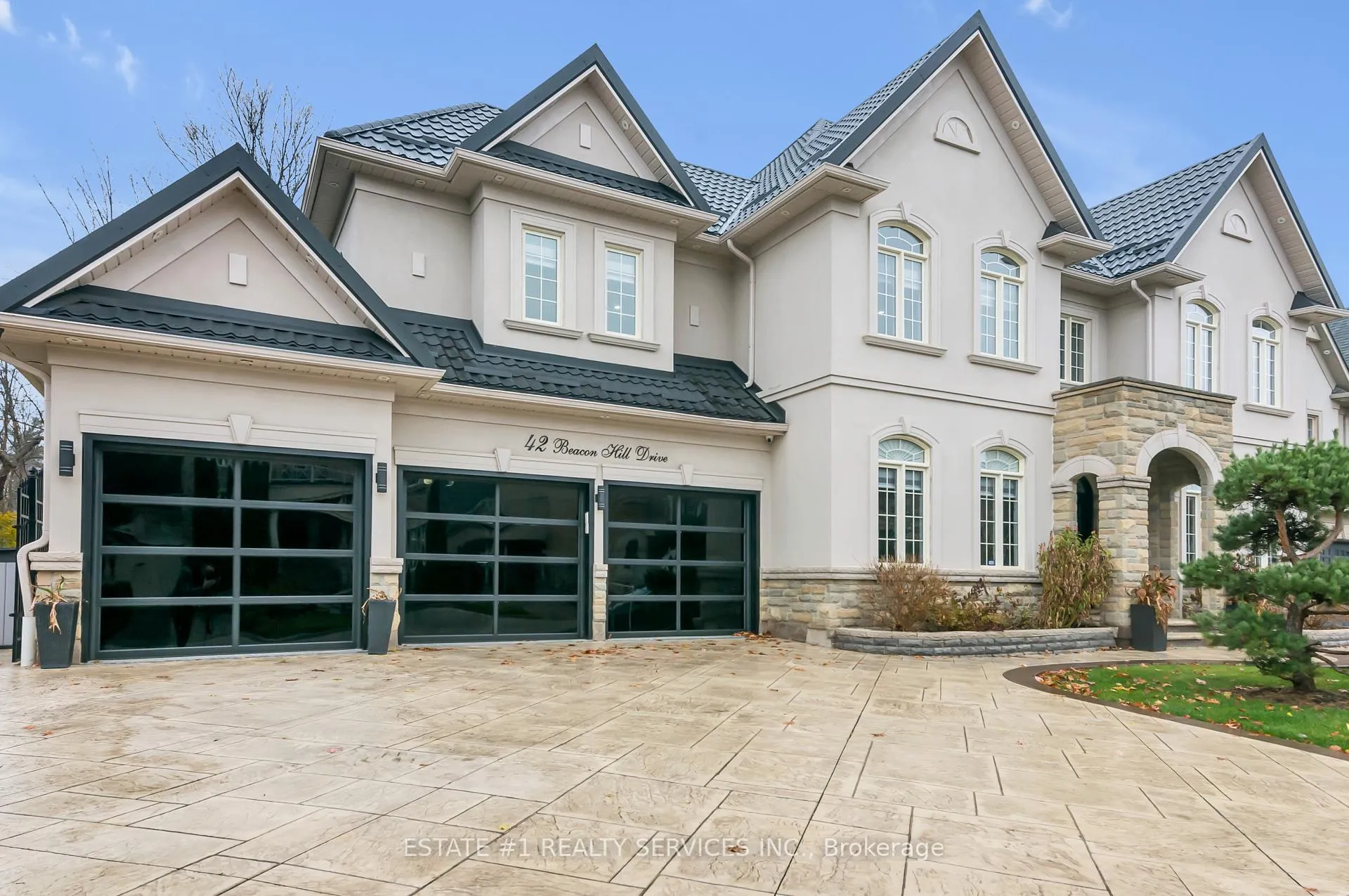 Photo 1 of 42 Beacon Hill Drive, Brampton, Credit Valley — HOMEH
