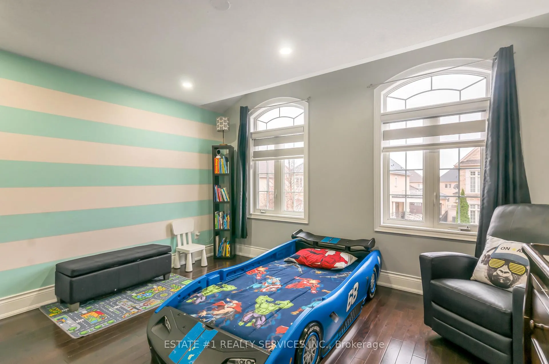 Photo 28 of 42 Beacon Hill Drive, Brampton, Credit Valley — HOMEH
