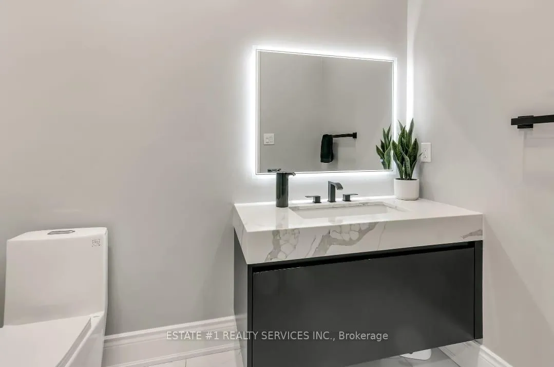Photo 36 of 42 Beacon Hill Drive, Brampton, Credit Valley — HOMEH