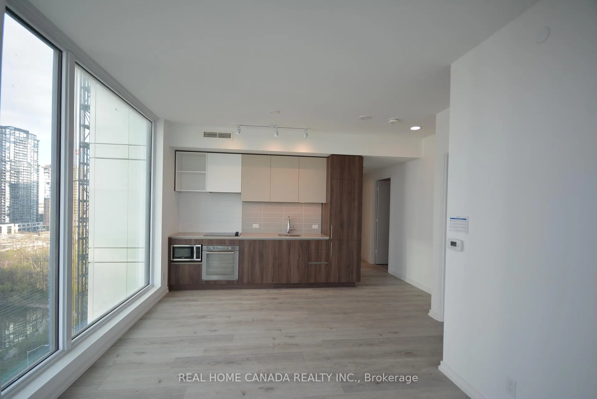 Photo 2 of Unit 1109, 7890 Jane Street, Vaughan, Vaughan Corporate Centre — HOMEH