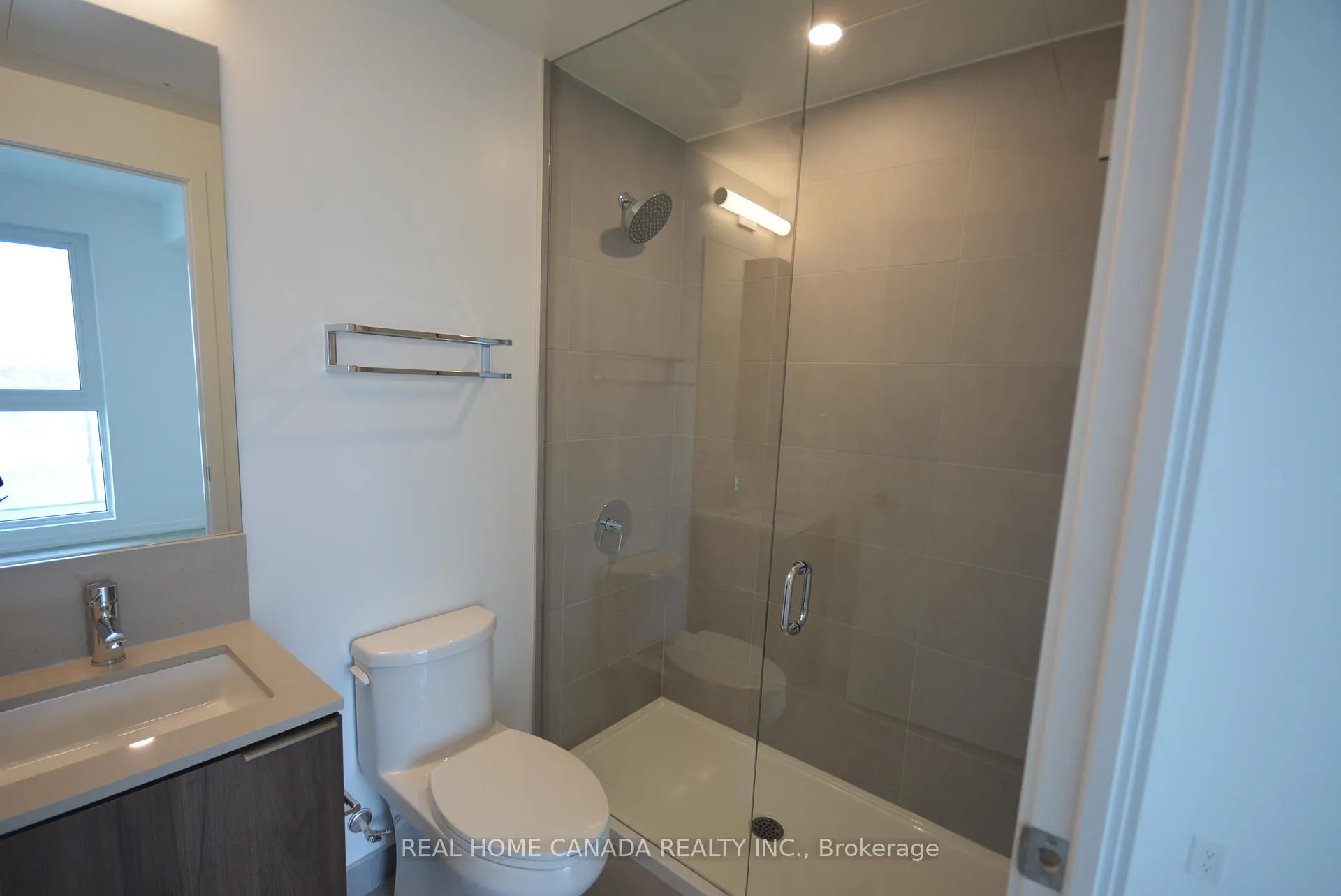 Photo 8 of Unit 1109, 7890 Jane Street, Vaughan, Vaughan Corporate Centre — HOMEH