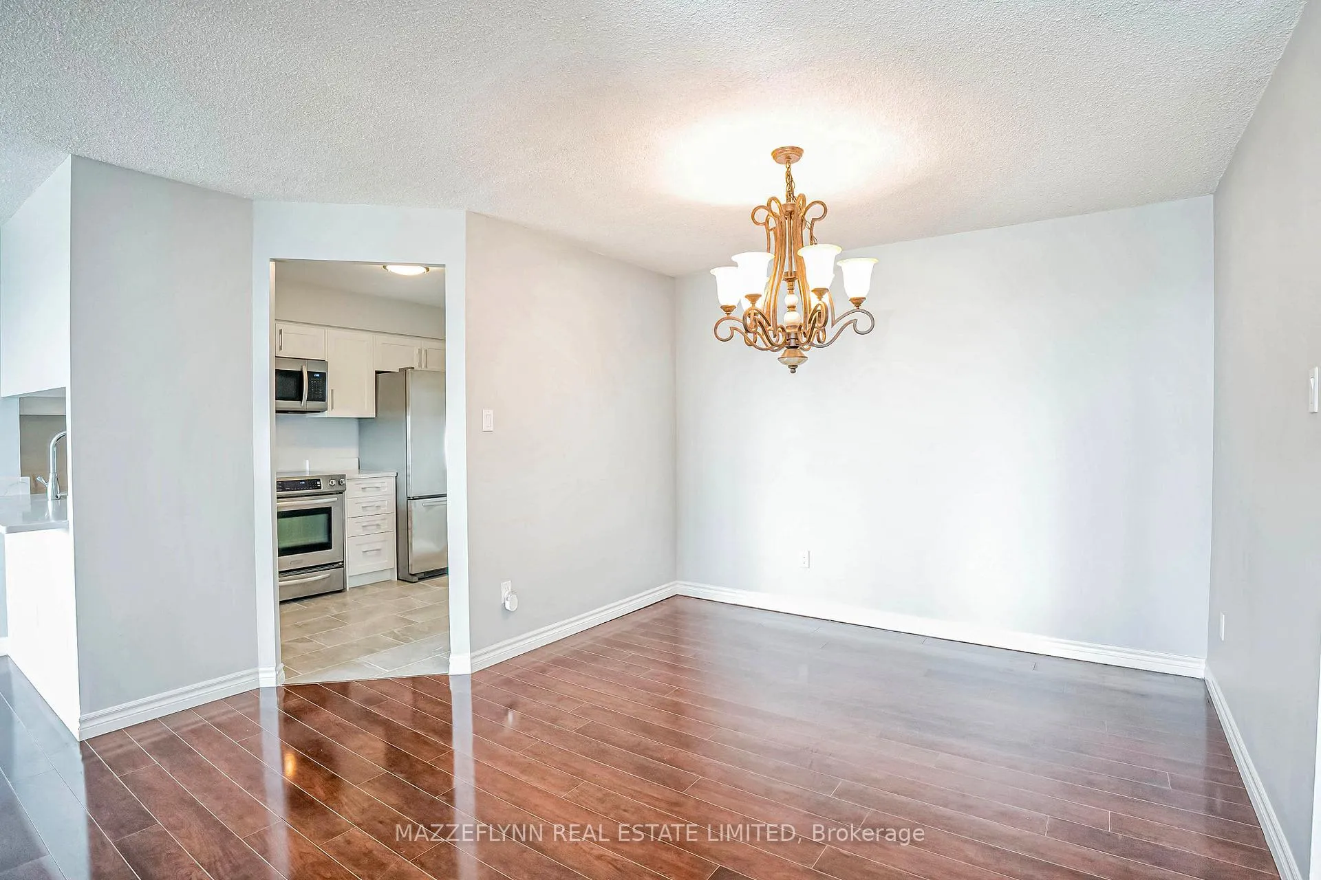 Photo 6 of Unit 1104, 12 Laurelcrest Street, Brampton, Queen Street Corridor — HOMEH