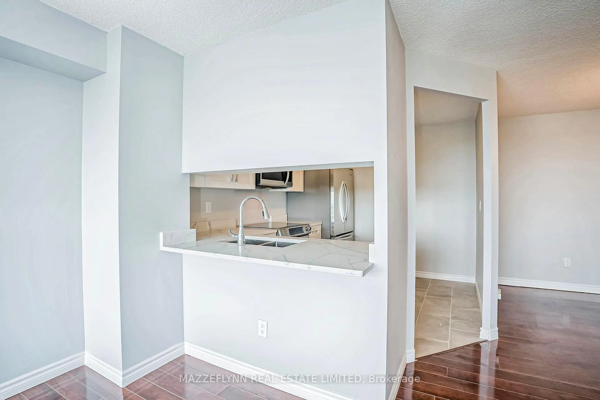 Photo 15 of Unit 1104, 12 Laurelcrest Street, Brampton, Queen Street Corridor — HOMEH