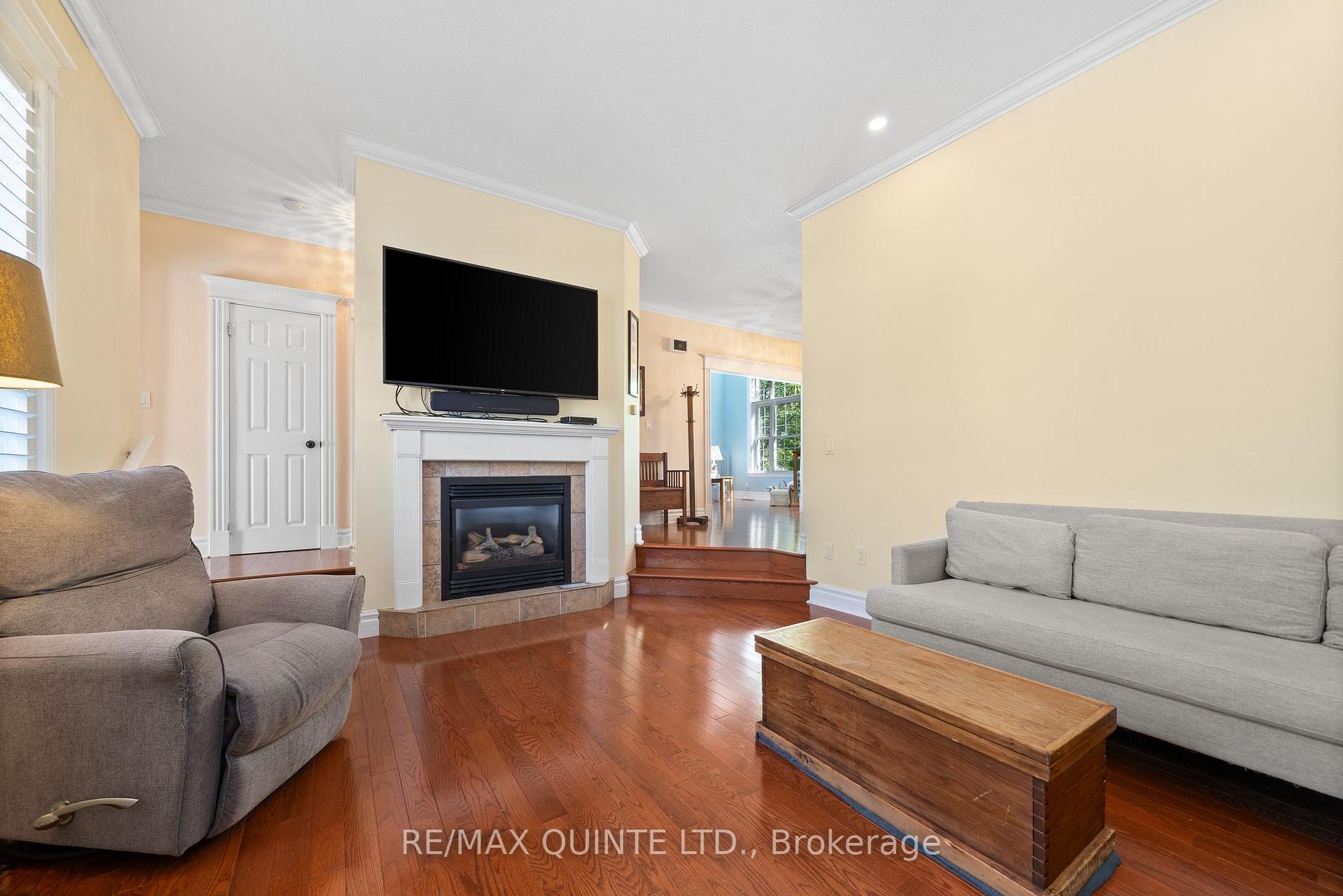 Photo 14 of 50 Penny Lane, Belleville, Thurlow Ward — HOMEH