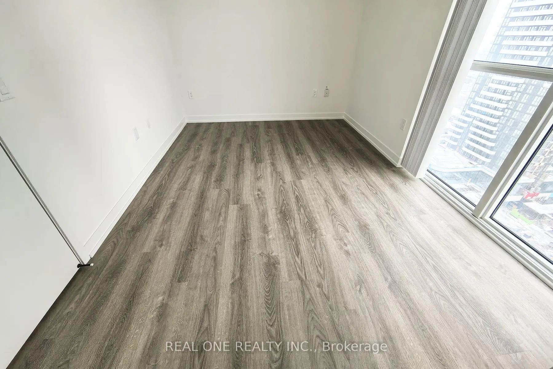Photo 20 of Unit 2503, 195 Commerce Street, Vaughan, Vaughan Corporate Centre — HOMEH