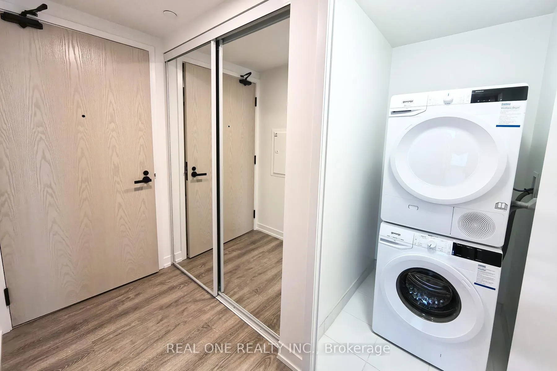 Photo 24 of Unit 2503, 195 Commerce Street, Vaughan, Vaughan Corporate Centre — HOMEH
