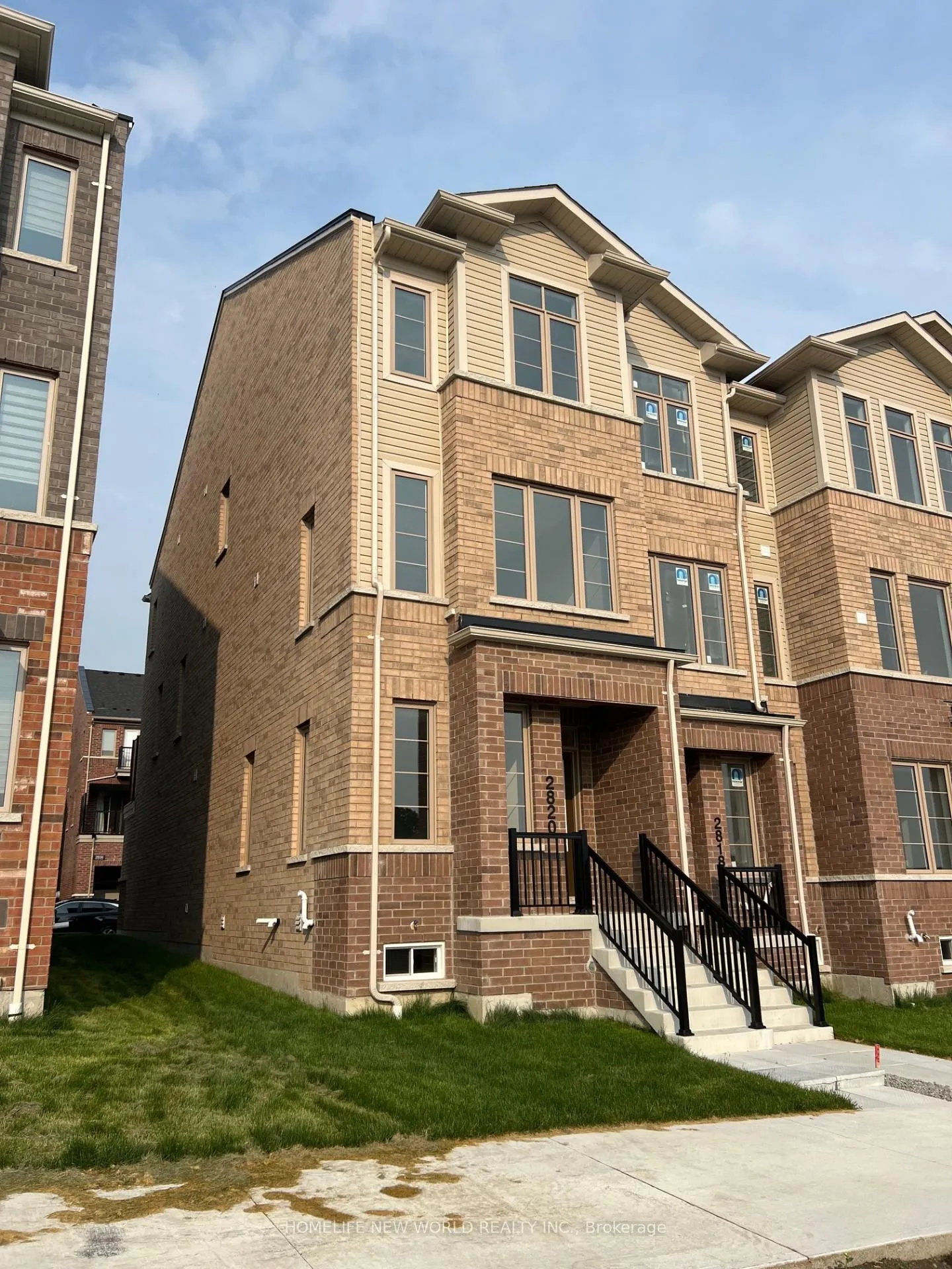 Photo 1 of 2820 Tippett Mews, Pickering, Rural Pickering — HOMEH