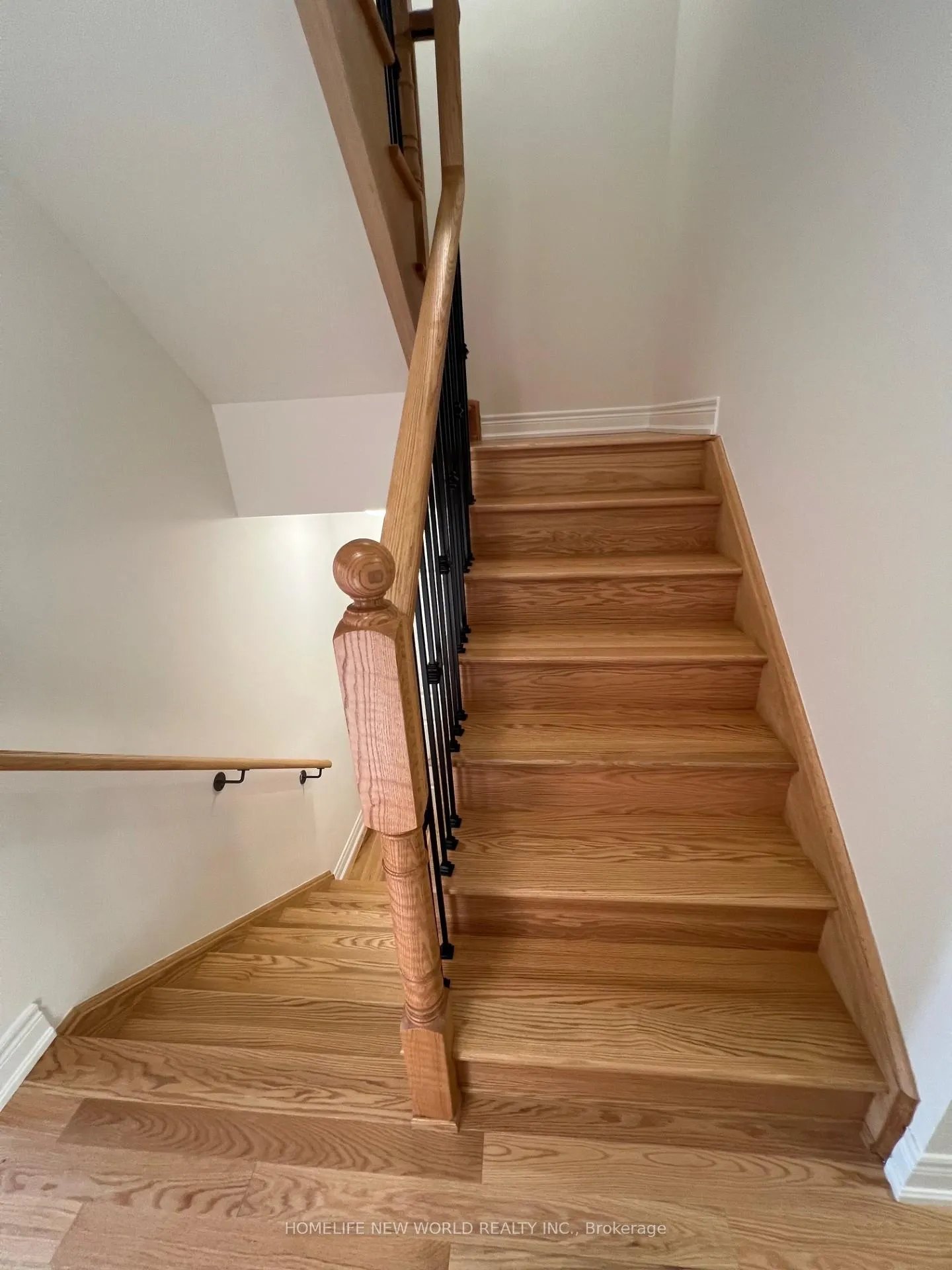 Photo 17 of 2820 Tippett Mews, Pickering, Rural Pickering — HOMEH