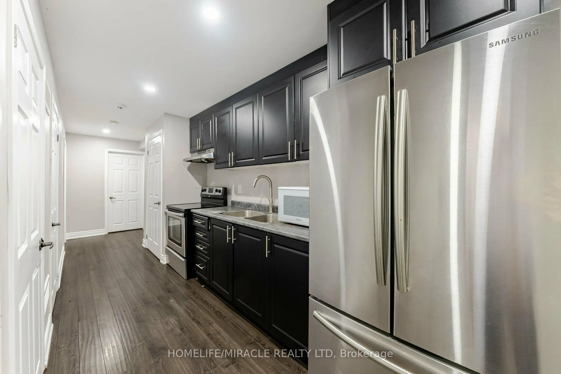 Photo 34 of 13 Nutwood Way, Brampton, Sandringham-Wellington — HOMEH