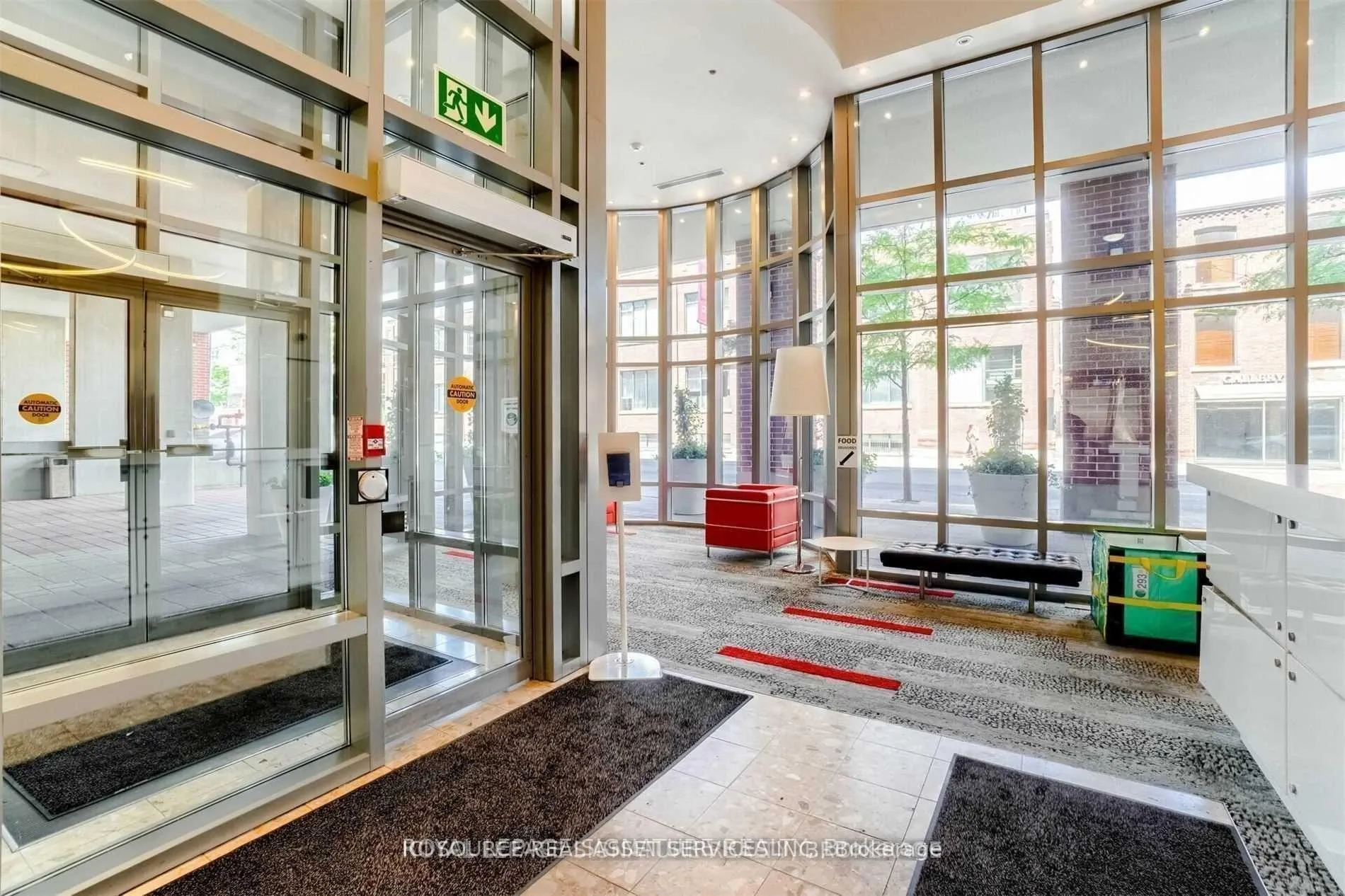 Photo 6 of Unit 1408, 255 Richmond Street E, Toronto, Moss Park — HOMEH