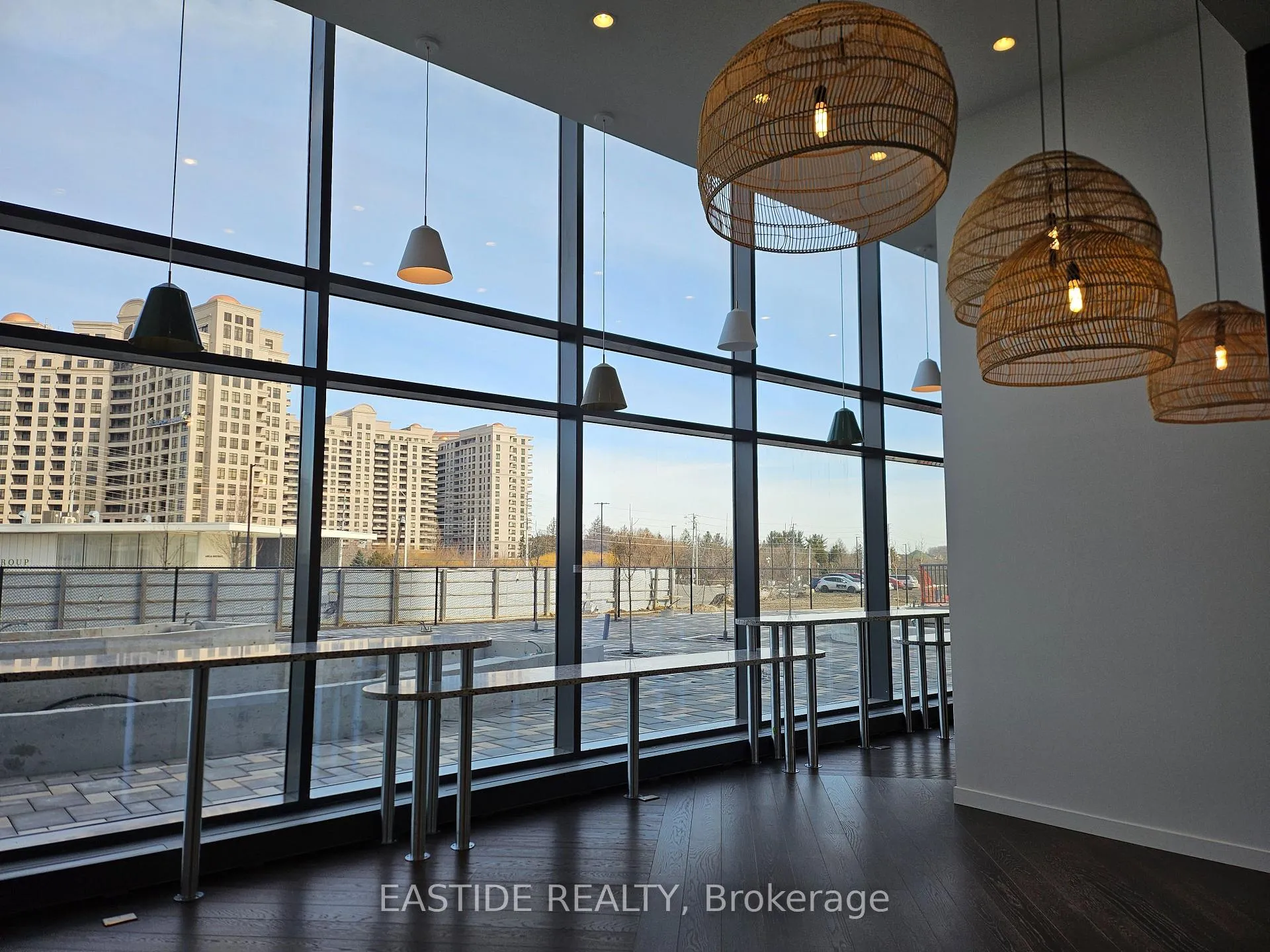 Photo 3 of Unit 2508, 498 Caldari Road, Vaughan, Concord — HOMEH