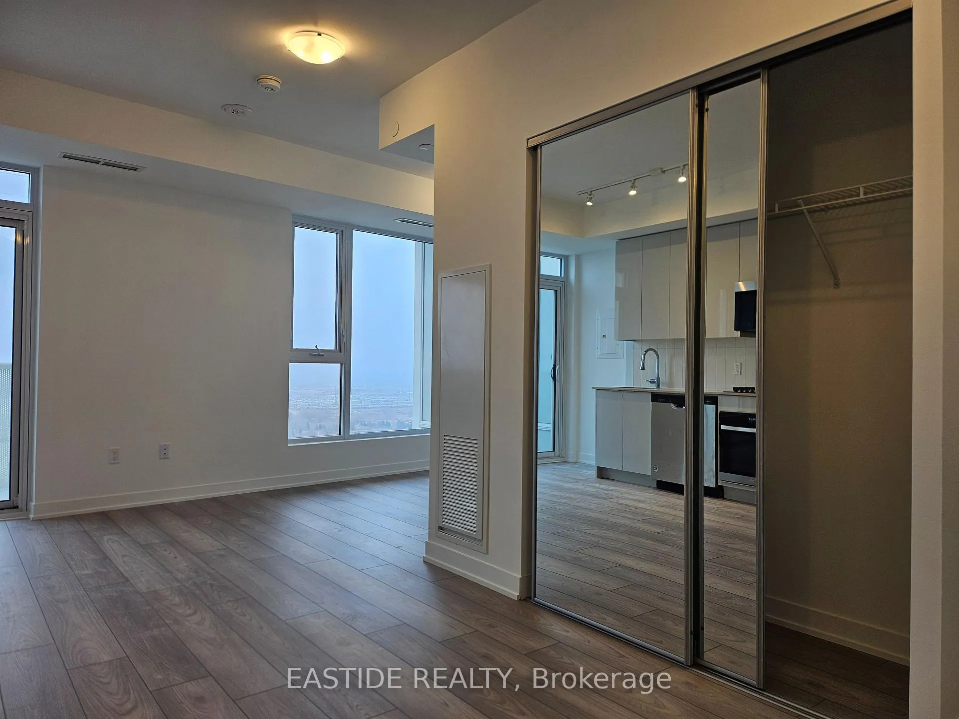 Photo 16 of Unit 2508, 498 Caldari Road, Vaughan, Concord — HOMEH