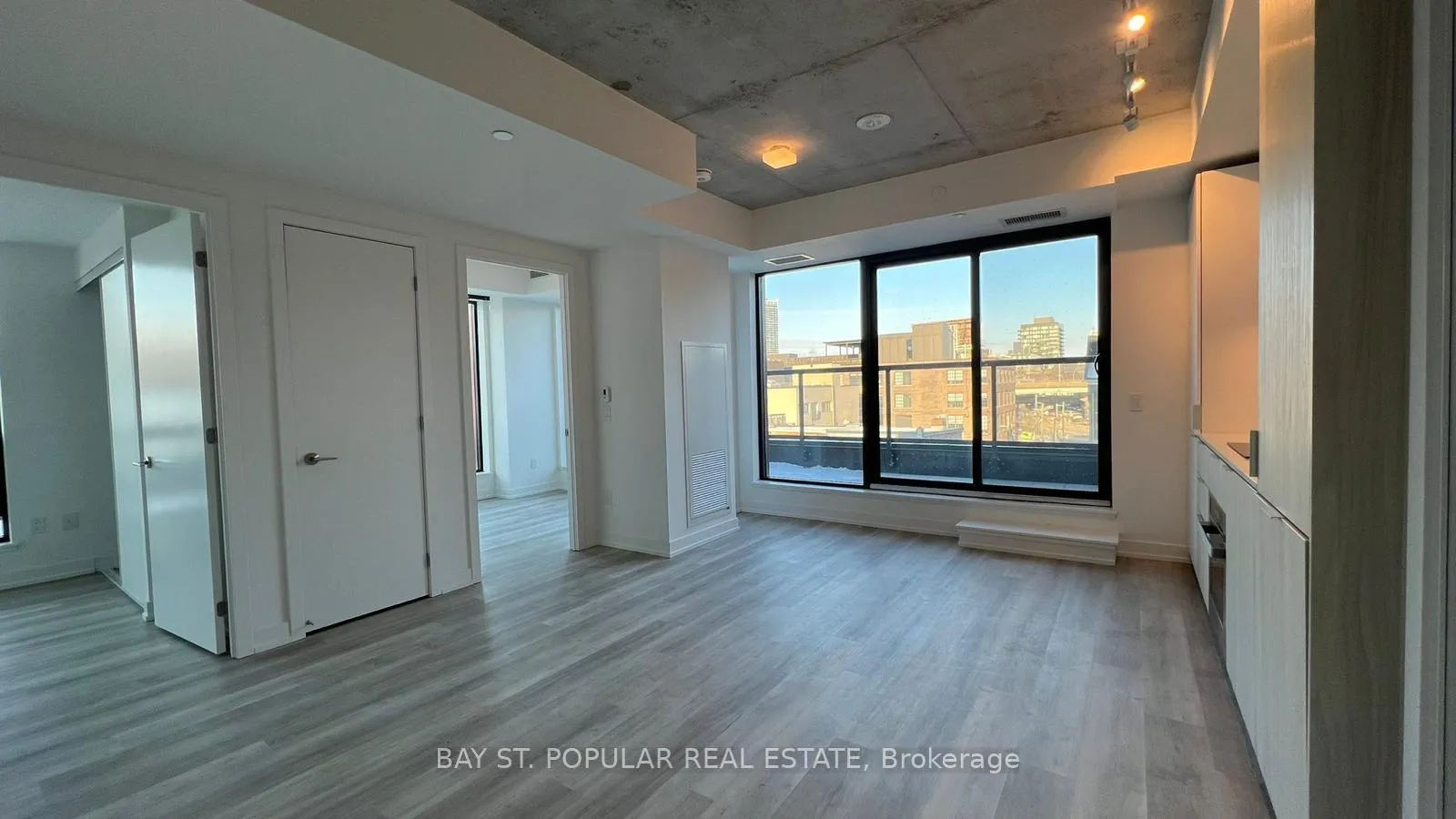 Photo 2 of Unit 310, 28 Eastern Avenue, Toronto, Moss Park — HOMEH