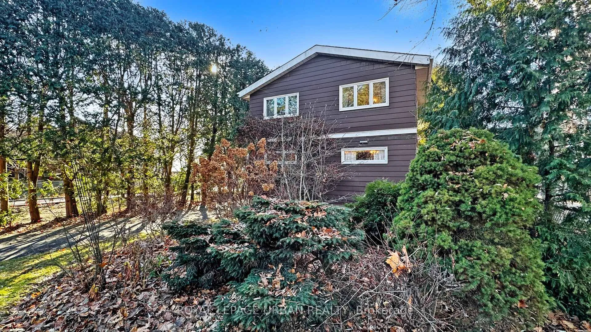 Photo 4 of 498 Rougemount Drive, Pickering, Rosebank — HOMEH
