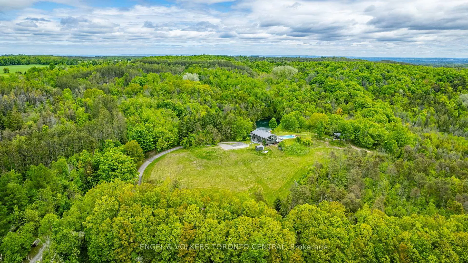 Photo 1 of 795481 3rd Line EHS, Mono, Rural Mono — HOMEH