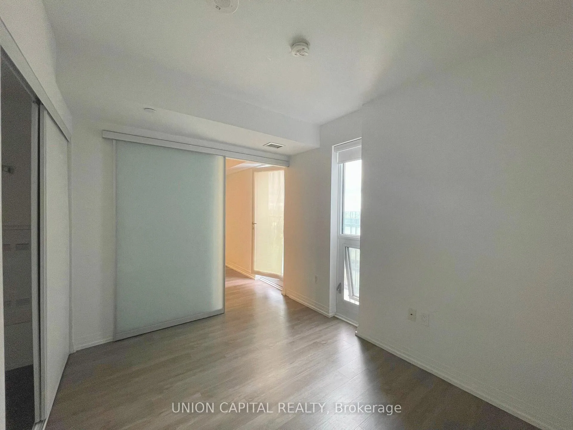 Photo 6 of Unit 1830, 251 Jarvis Street, Toronto, Church-Yonge Corridor — HOMEH