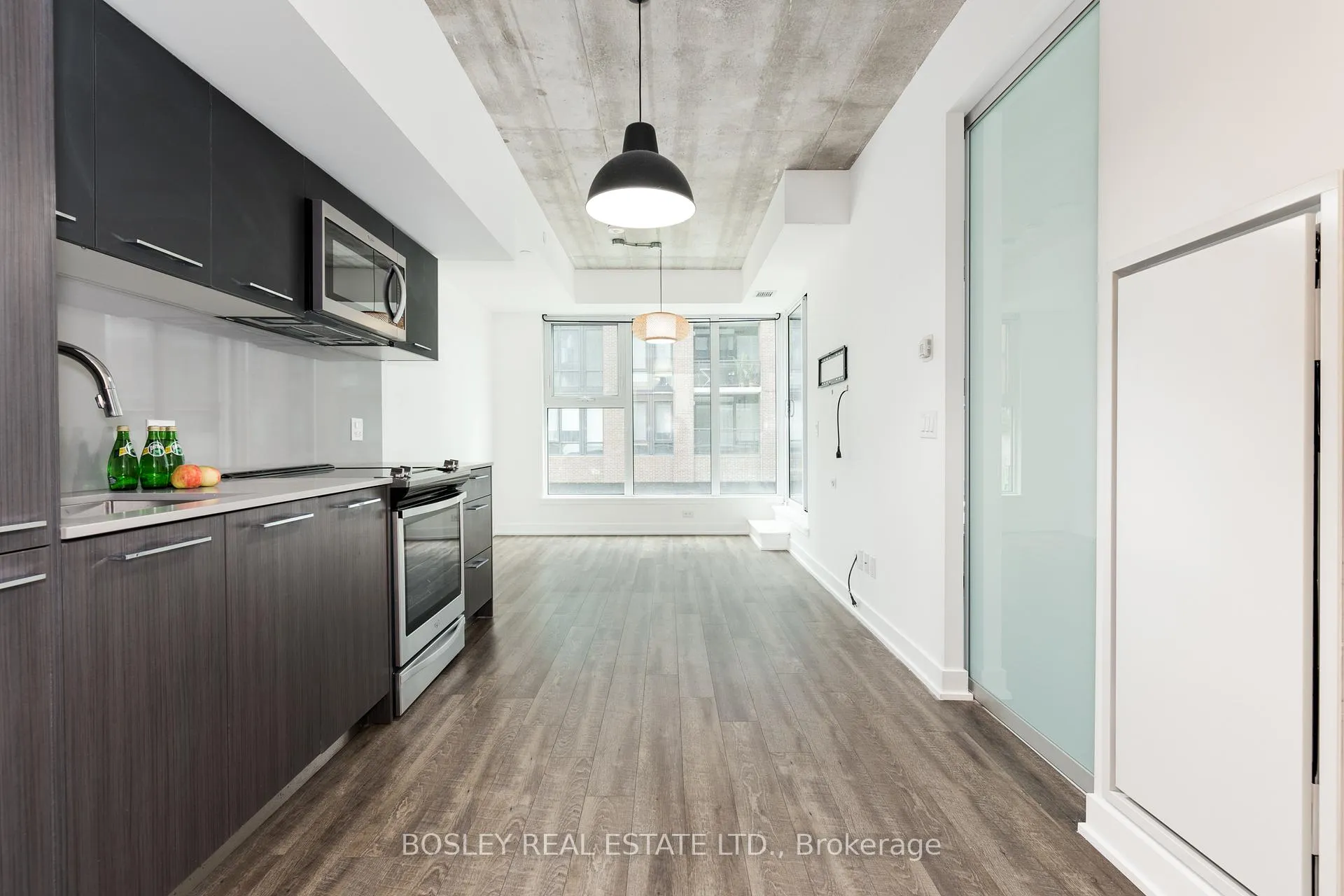 Photo 3 of Unit 303, 30 Baseball Place E, Toronto, South Riverdale — HOMEH