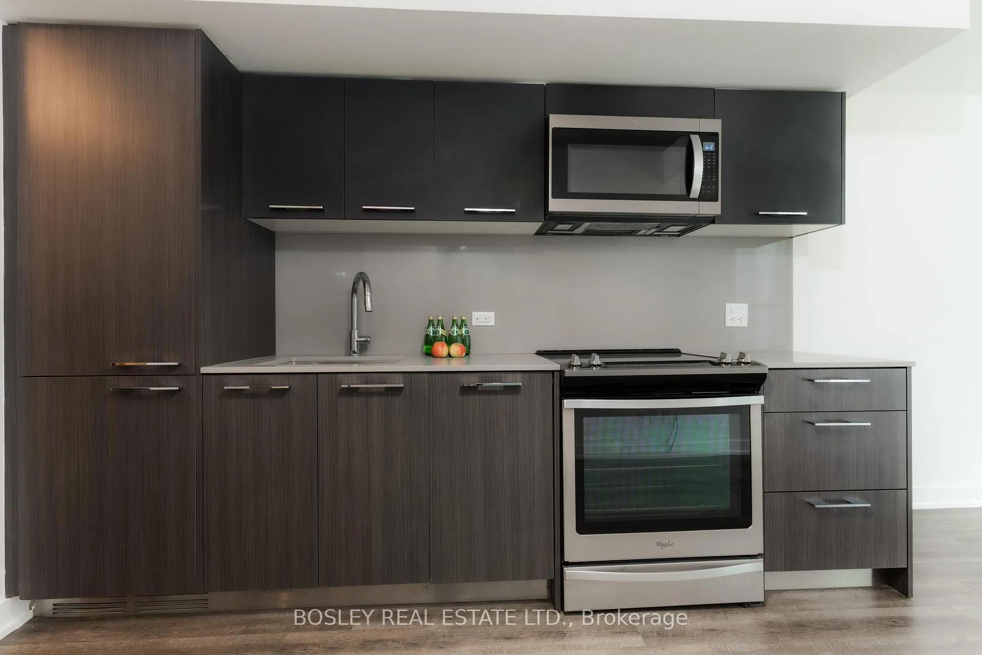 Photo 5 of Unit 303, 30 Baseball Place E, Toronto, South Riverdale — HOMEH