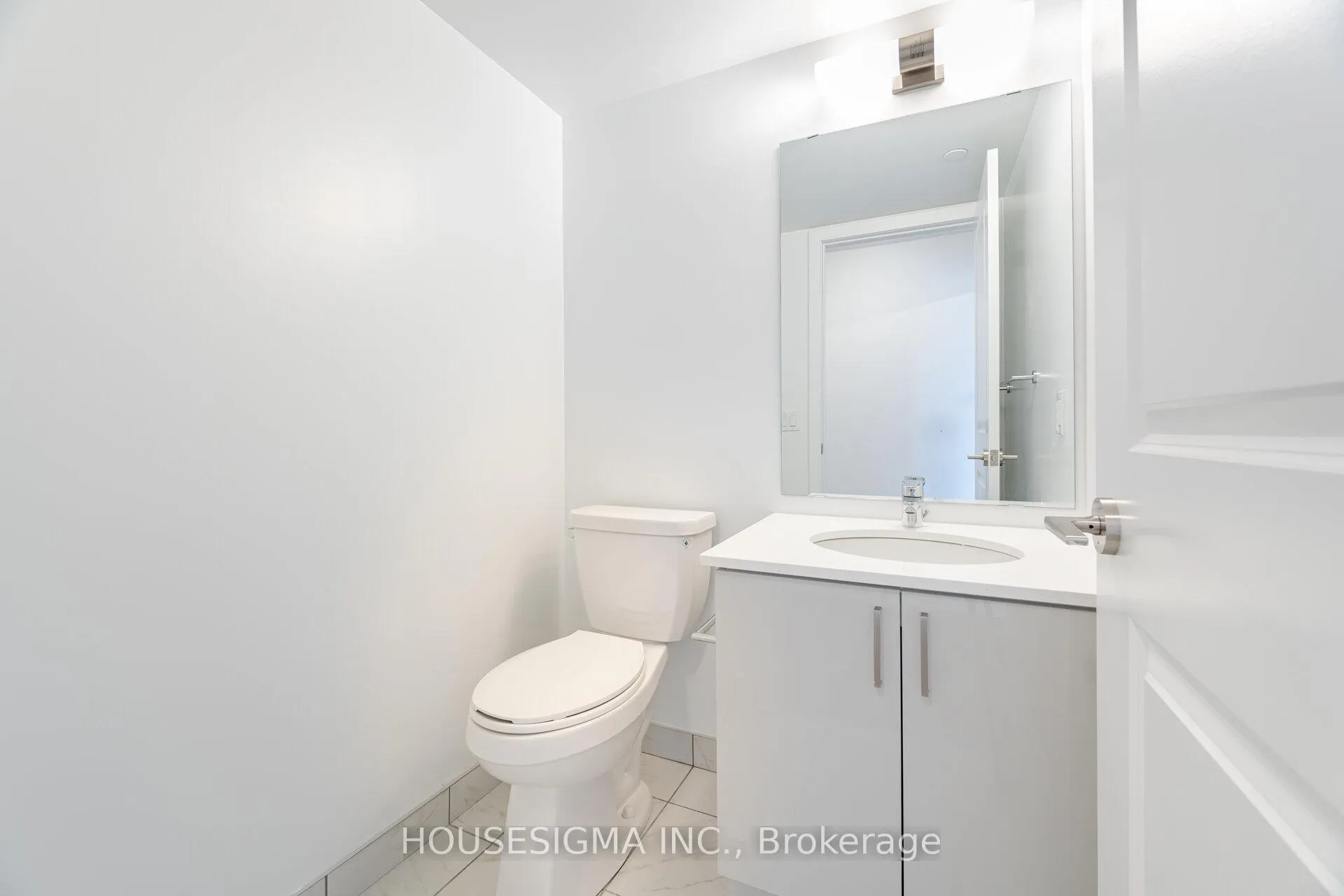 Photo 11 of Unit 2012, 1435 Celebration Drive, Pickering, Bay Ridges — HOMEH