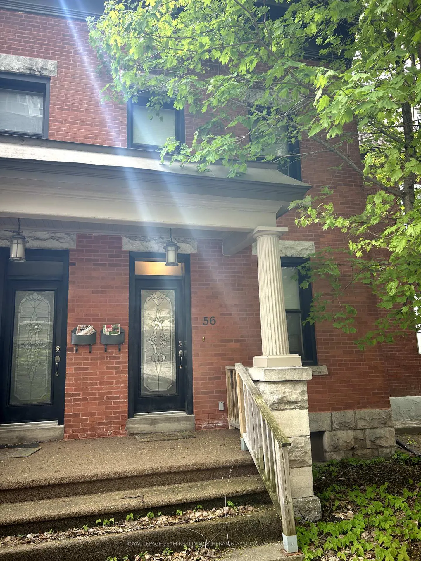 Front of 56 Bruyere Street W