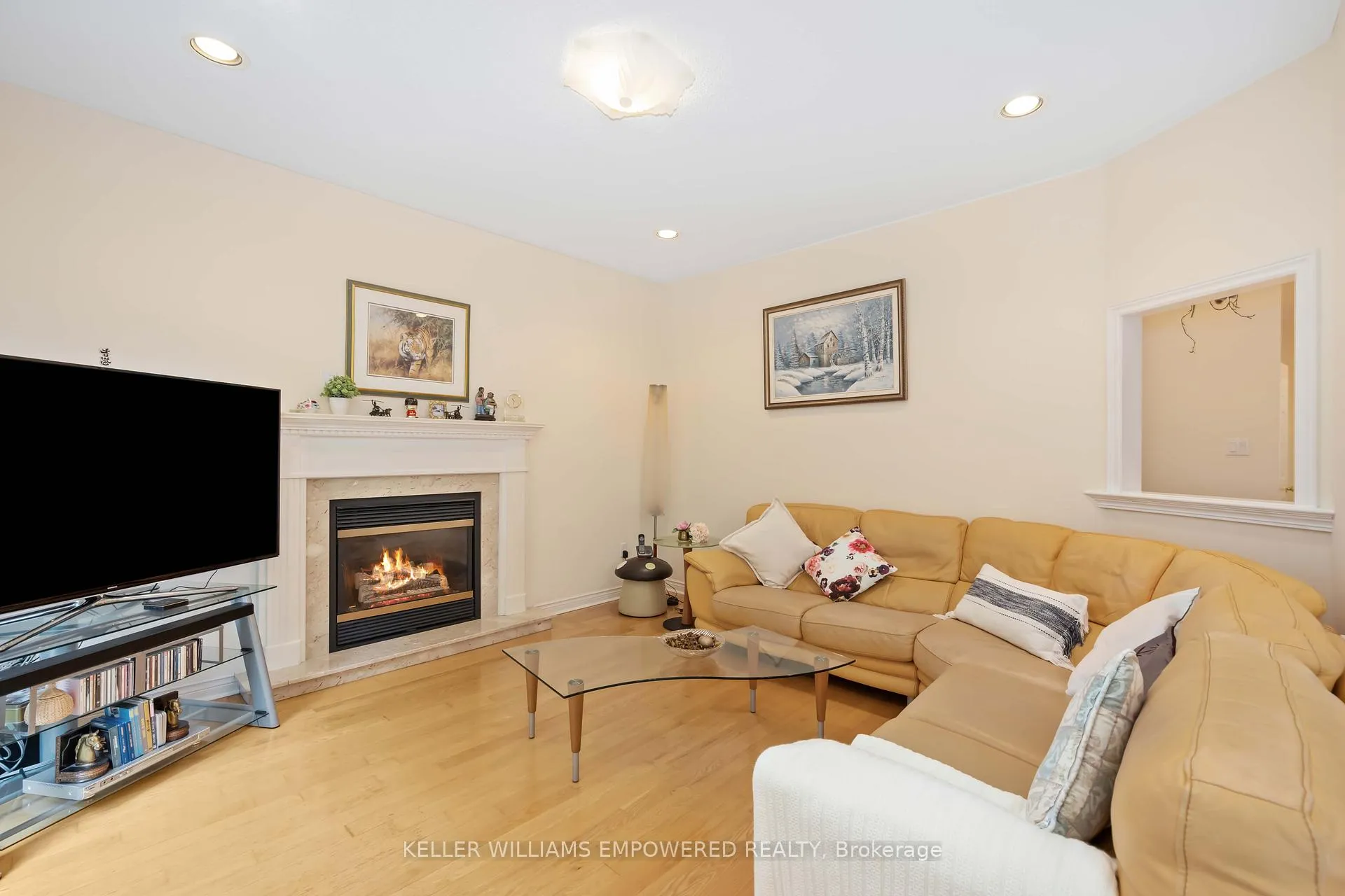 Photo 17 of 92 Oakhaven Drive, Markham, Cachet — HOMEH
