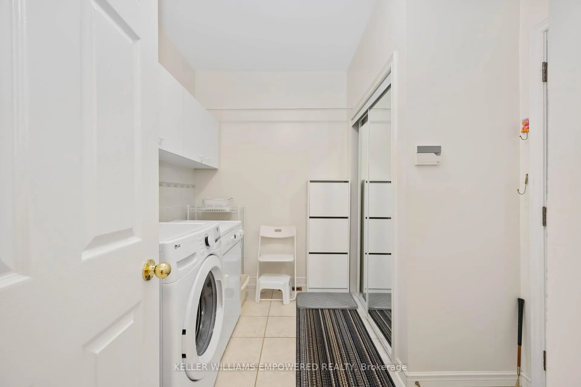 Photo 20 of 92 Oakhaven Drive, Markham, Cachet — HOMEH