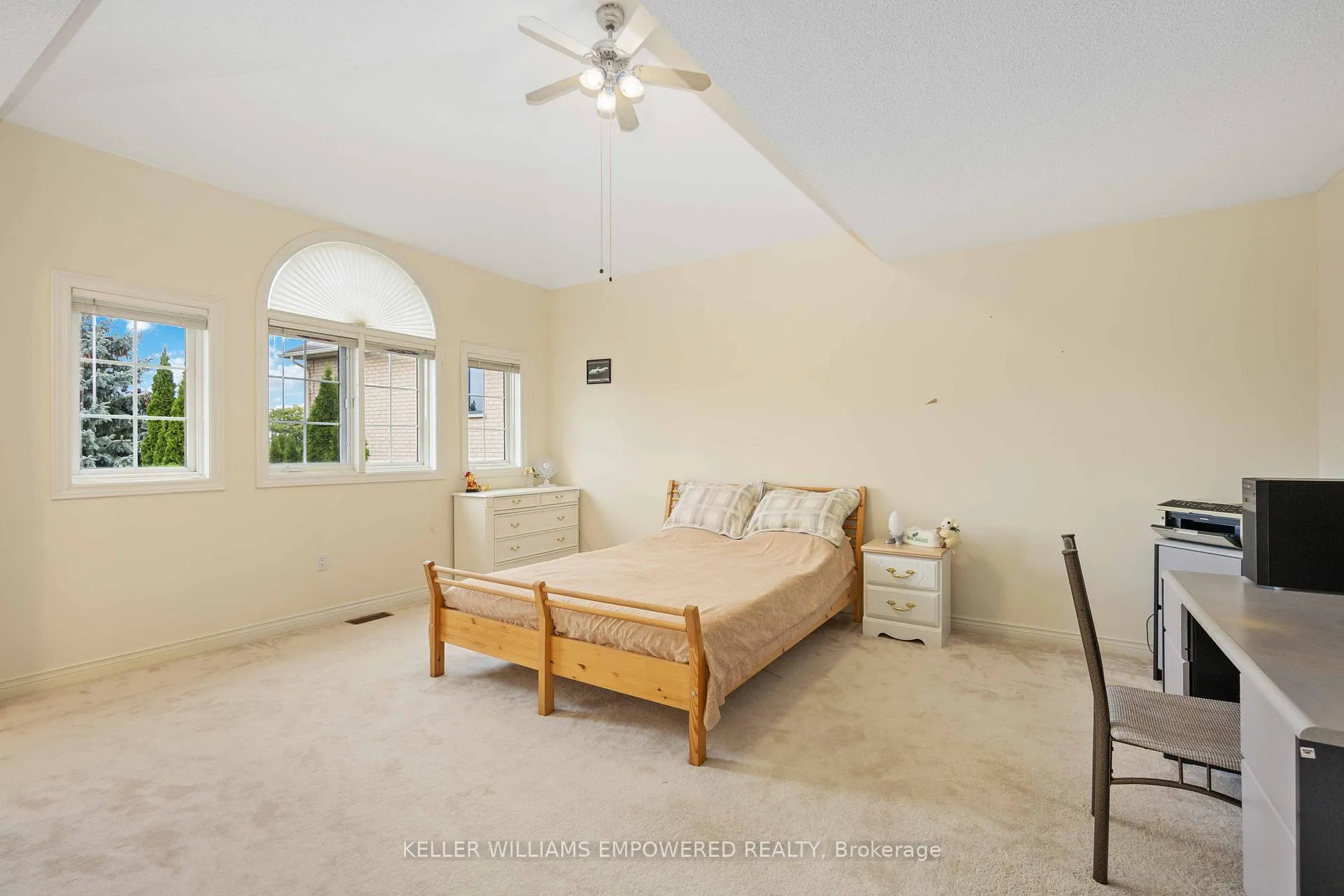 Photo 26 of 92 Oakhaven Drive, Markham, Cachet — HOMEH