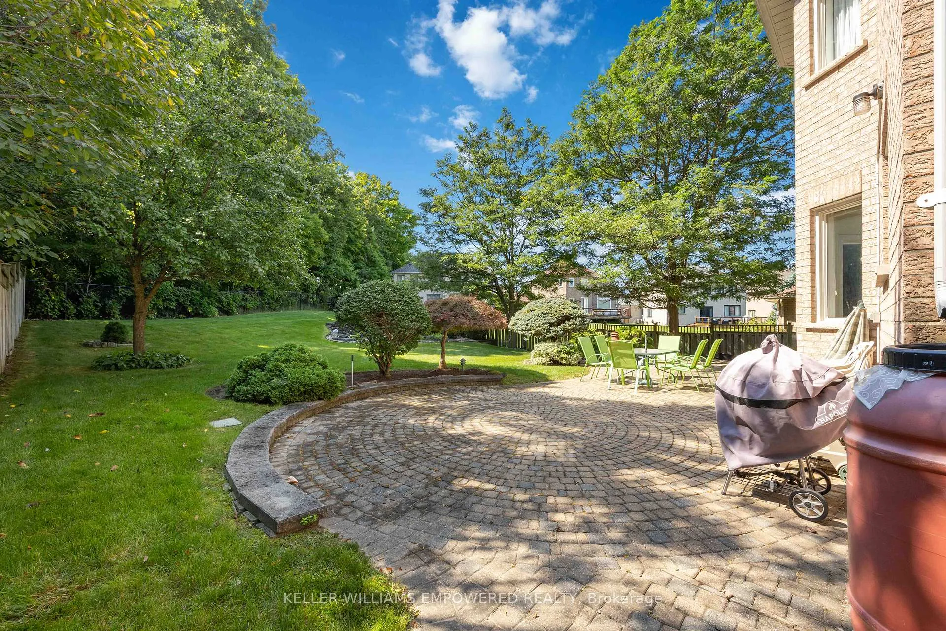 Photo 32 of 92 Oakhaven Drive, Markham, Cachet — HOMEH